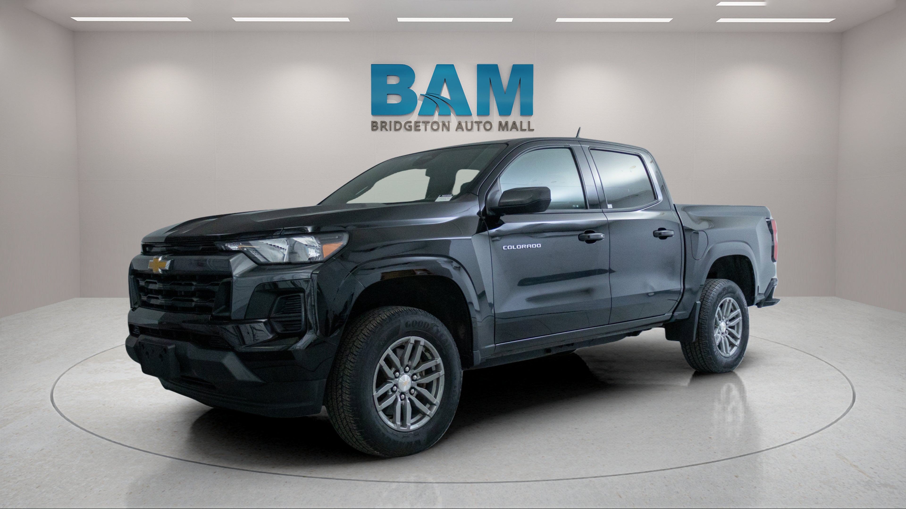 2023 Chevrolet Colorado 2WD Crew Cab Short Box LT