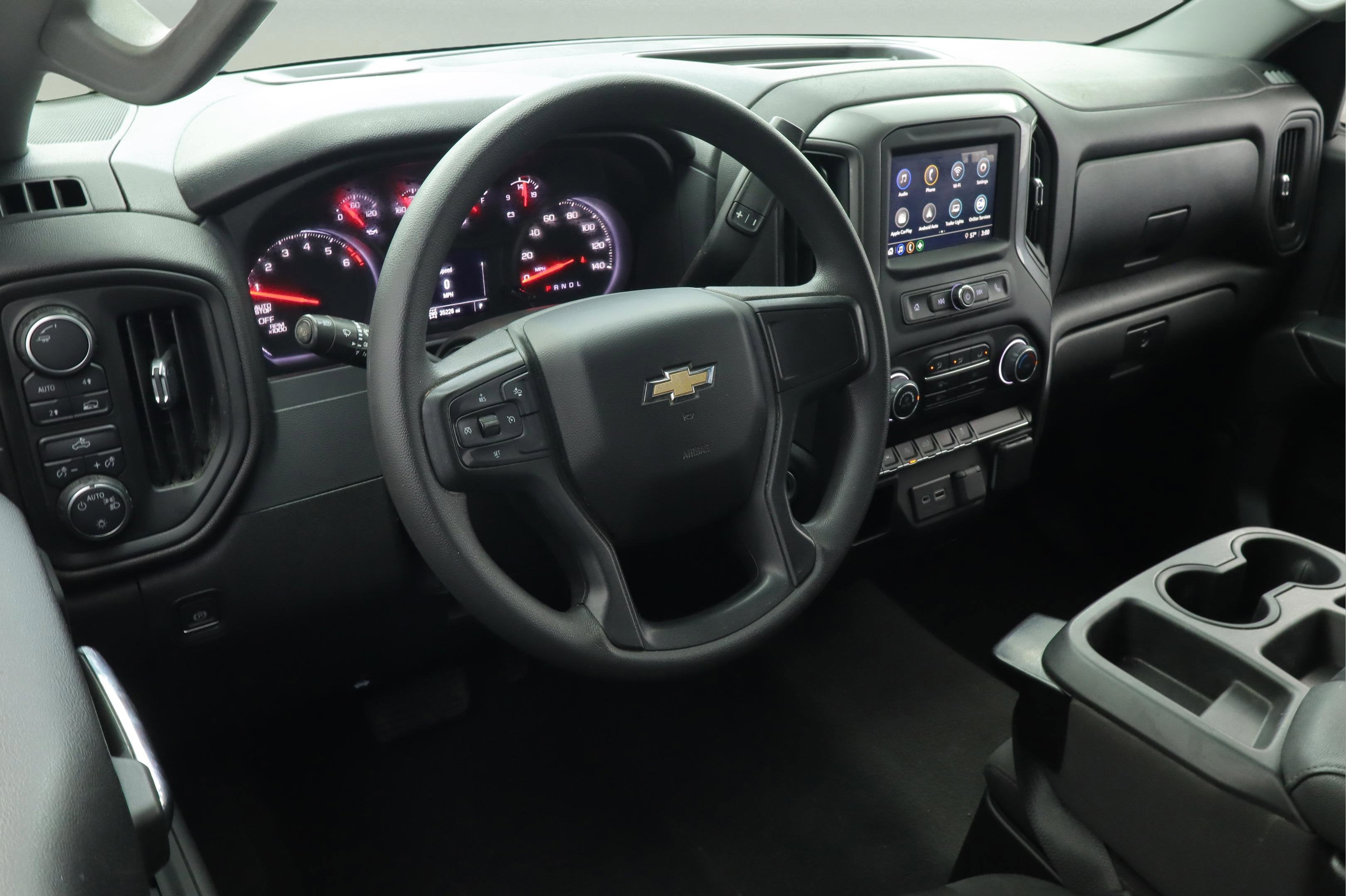 2022 Chevrolet Silverado 1500 4WD Crew Cab Short Bed Custom