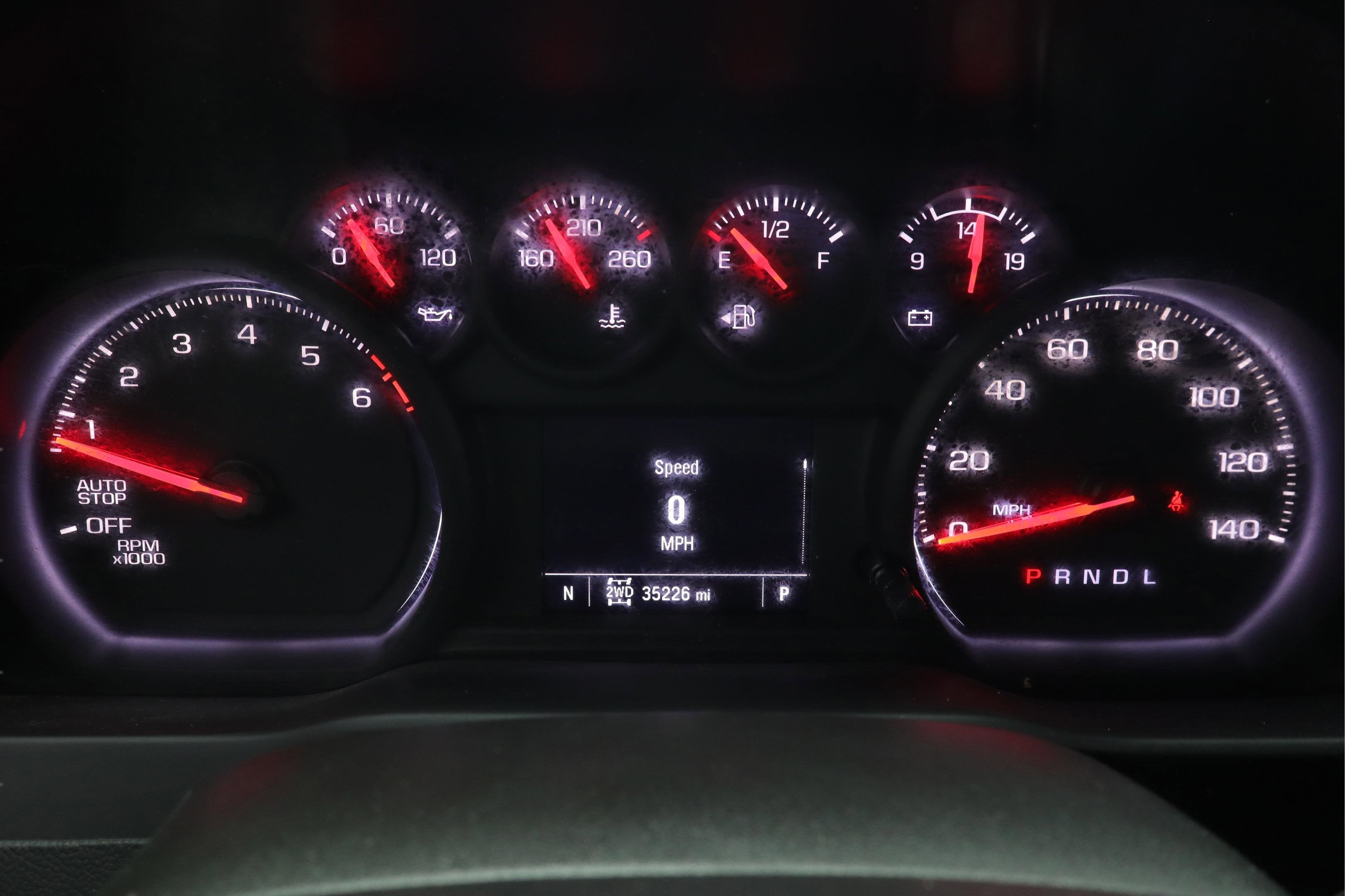 2022 Chevrolet Silverado 1500 4WD Crew Cab Short Bed Custom