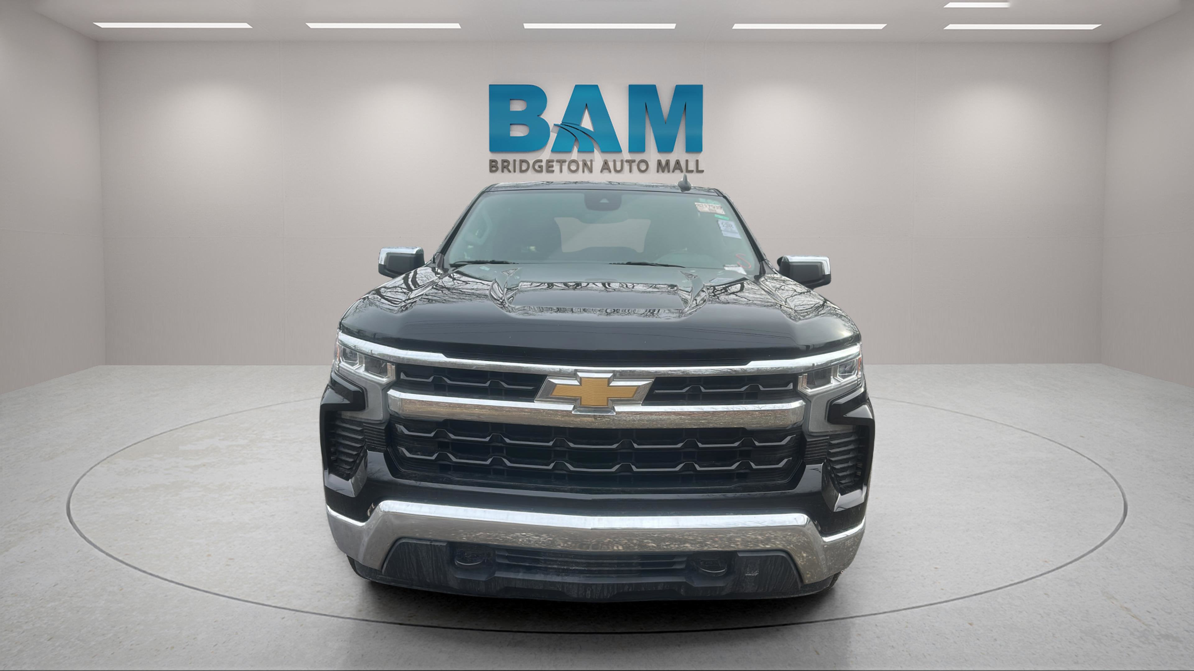 2022 Chevrolet Silverado 1500 4WD Crew Cab Short Bed LT with 2FL