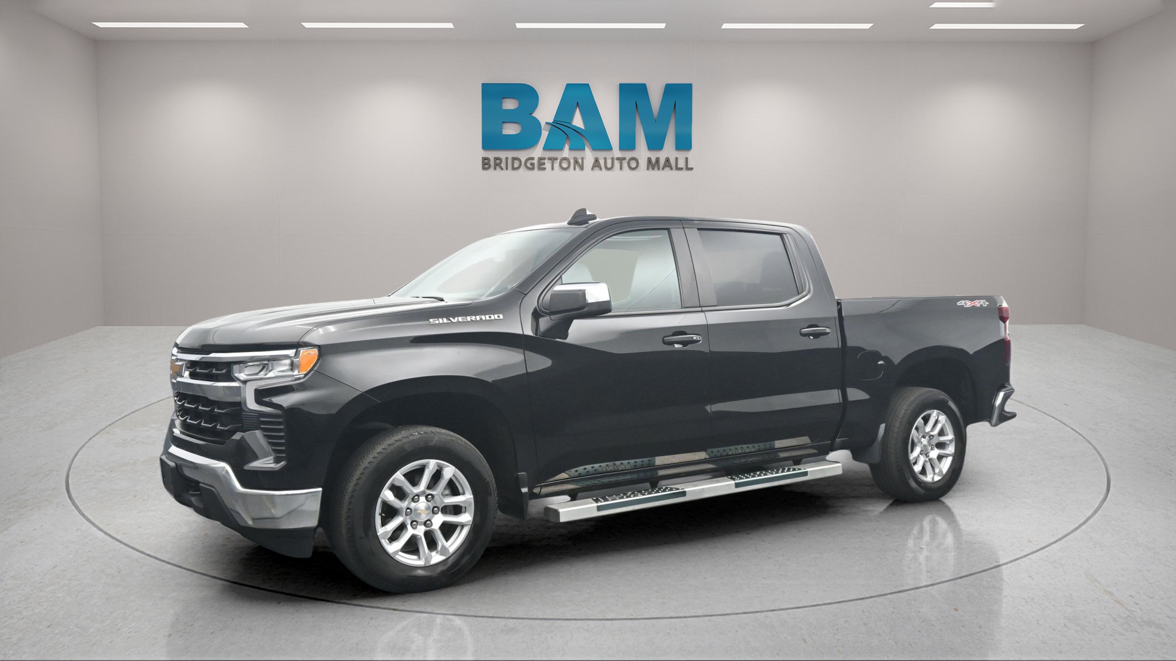 2022 Chevrolet Silverado 1500 4WD Crew Cab Short Bed LT with 2FL