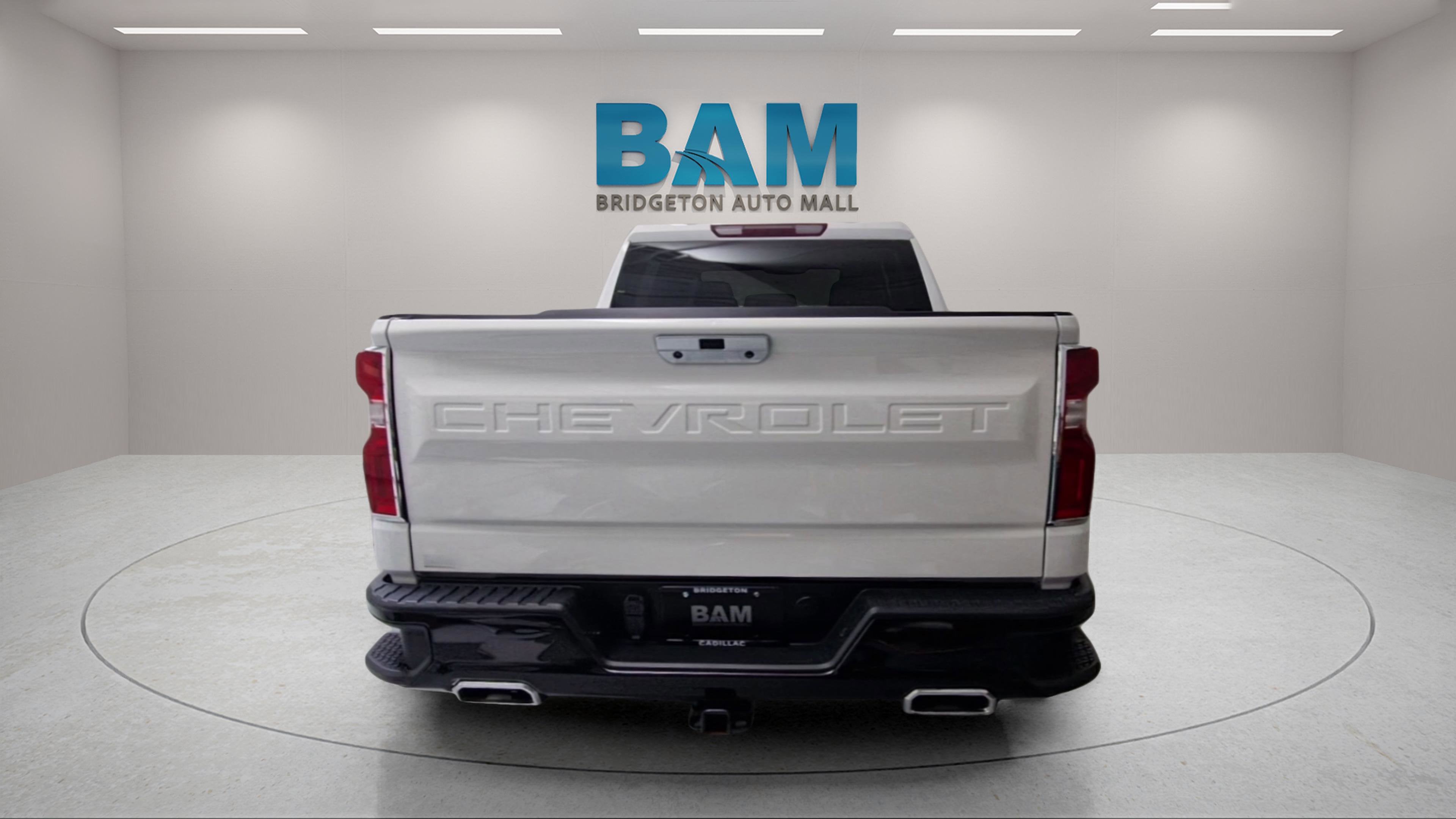 2021 Chevrolet Silverado 1500 4WD Crew Cab Short Bed Custom Trail Boss