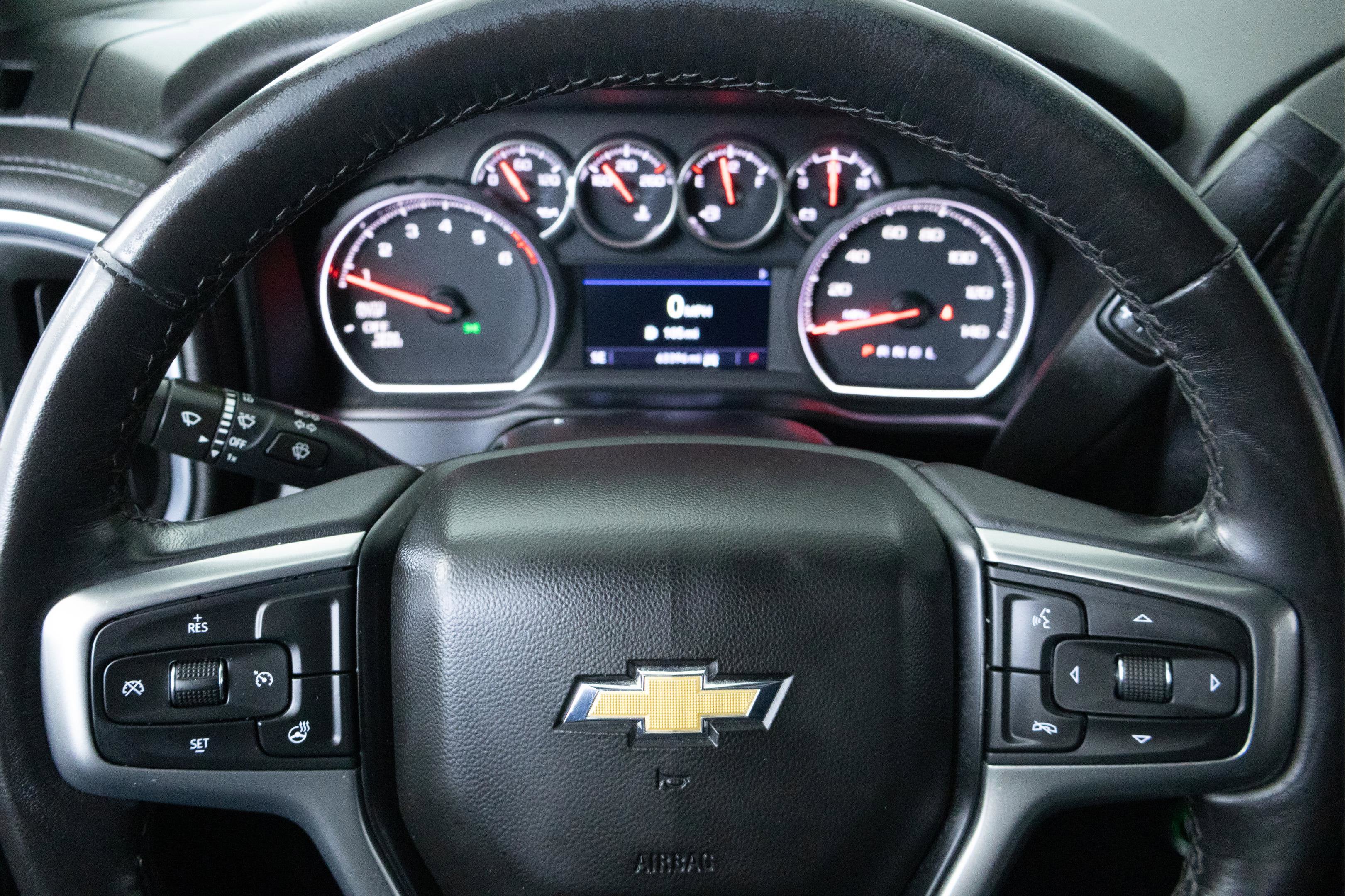 2022 Chevrolet Silverado 1500 LTD 4WD Crew Cab Short Bed LT with 2FL