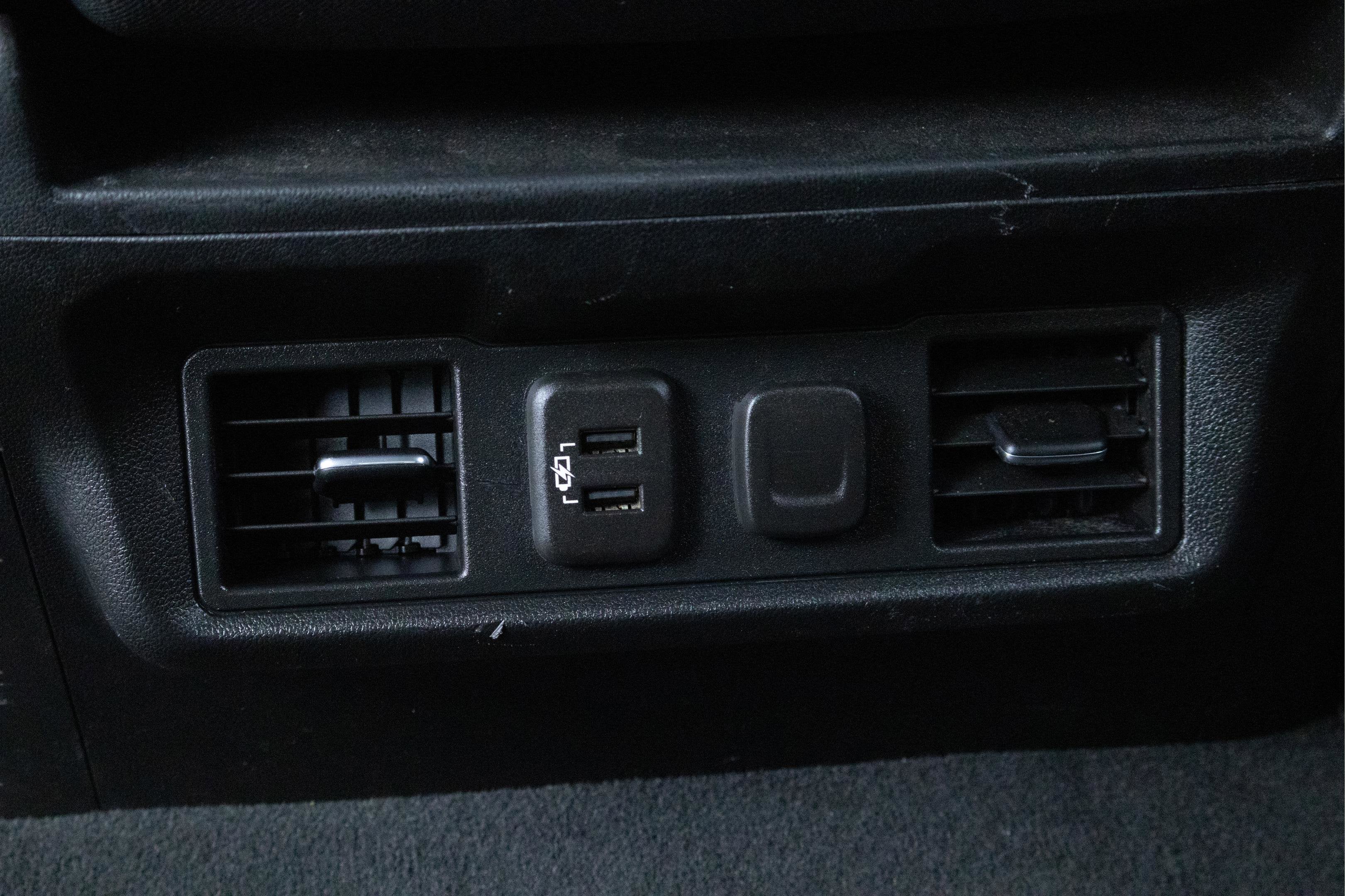 2022 Chevrolet Silverado 1500 LTD 4WD Crew Cab Short Bed LT with 2FL