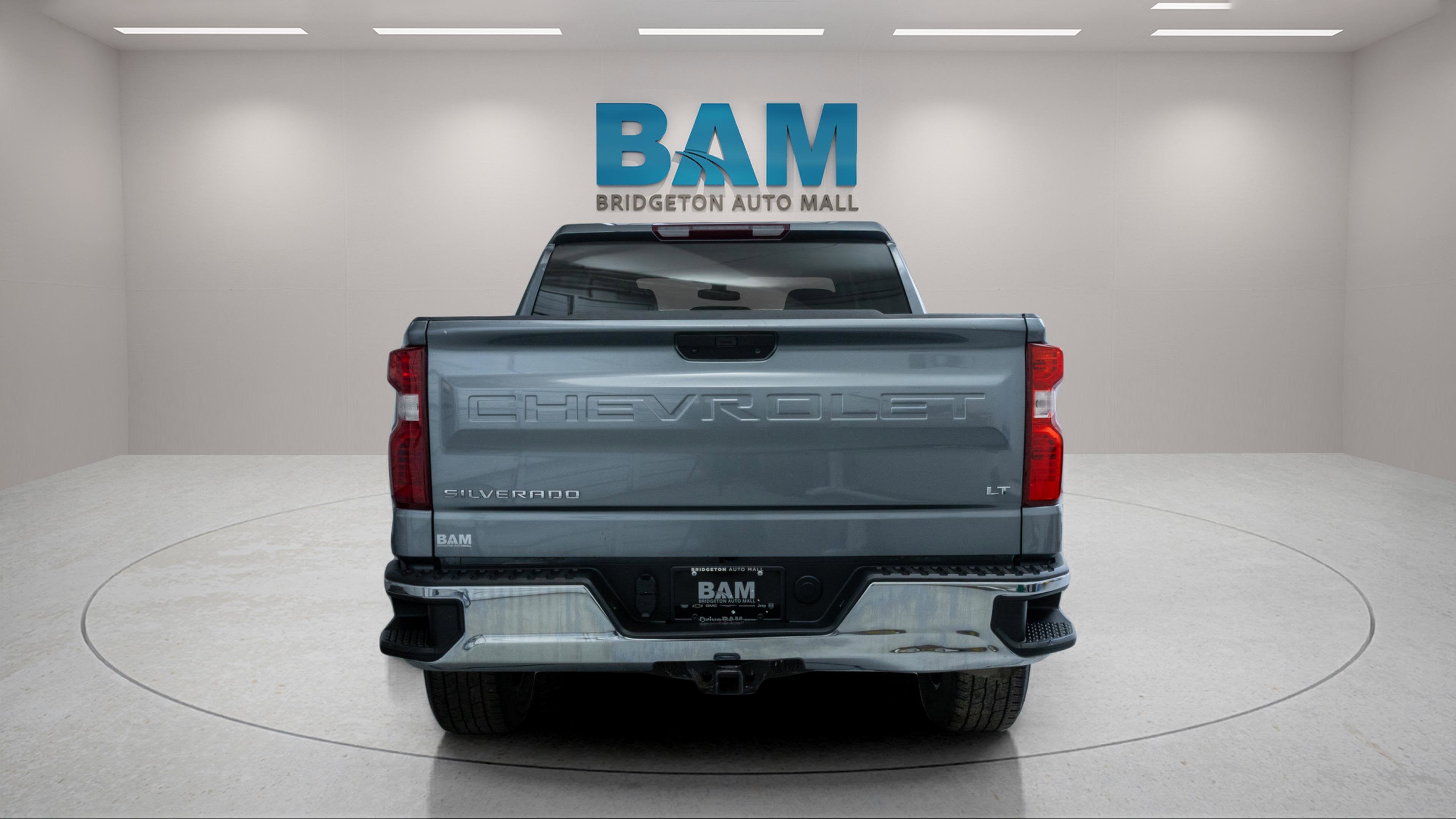 2022 Chevrolet Silverado 1500 LTD 4WD Crew Cab Short Bed LT with 2FL