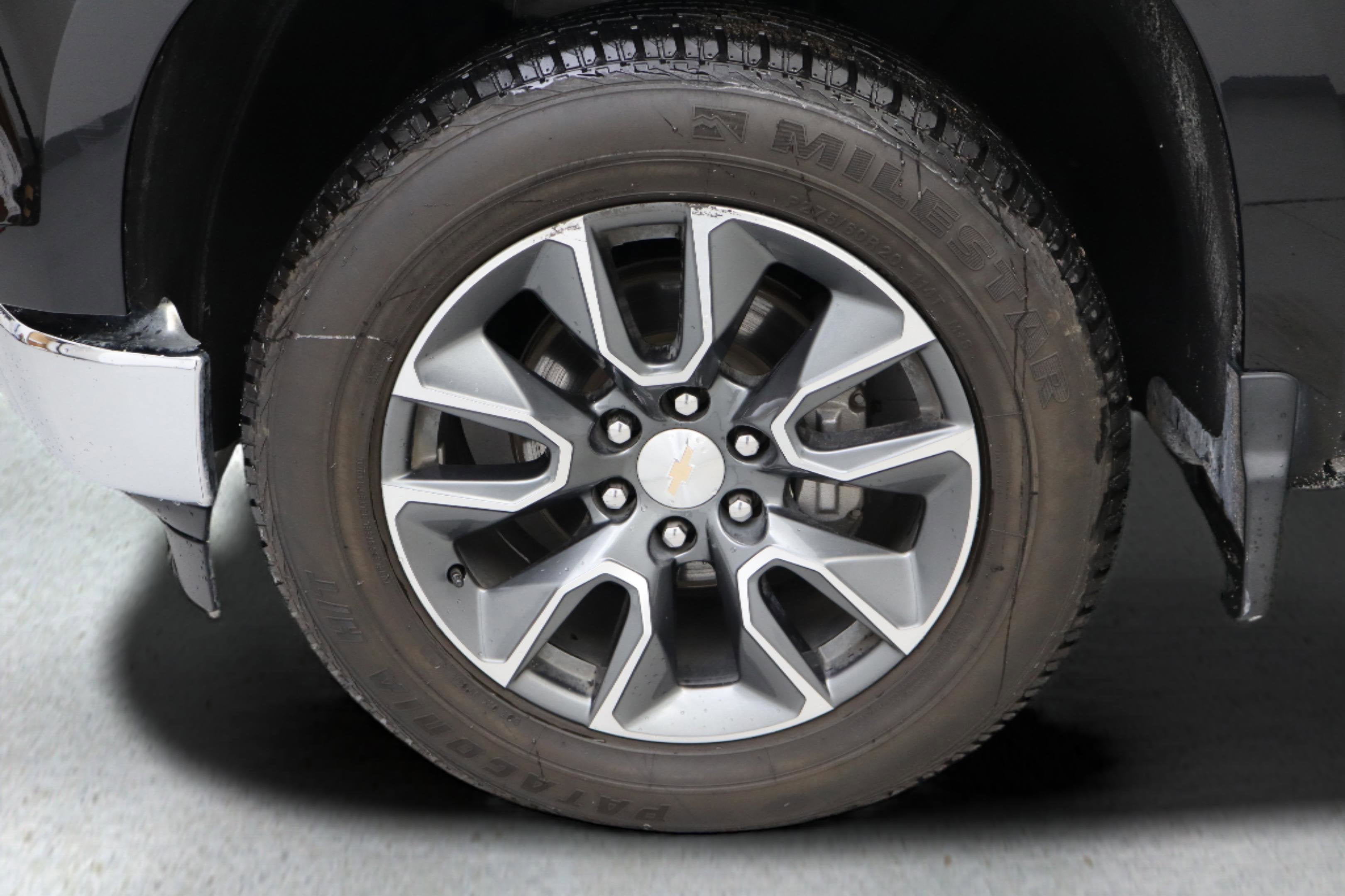 2023 Chevrolet Silverado 1500 4WD Double Cab Standard Bed LT with 2FT