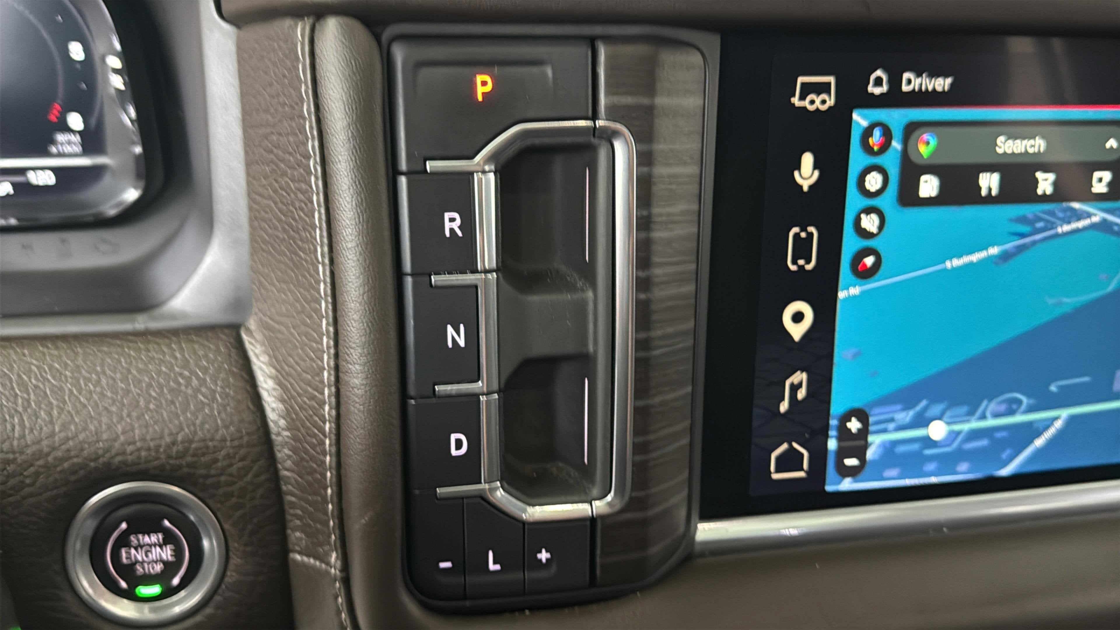 2022 GMC Yukon XL 4WD Denali