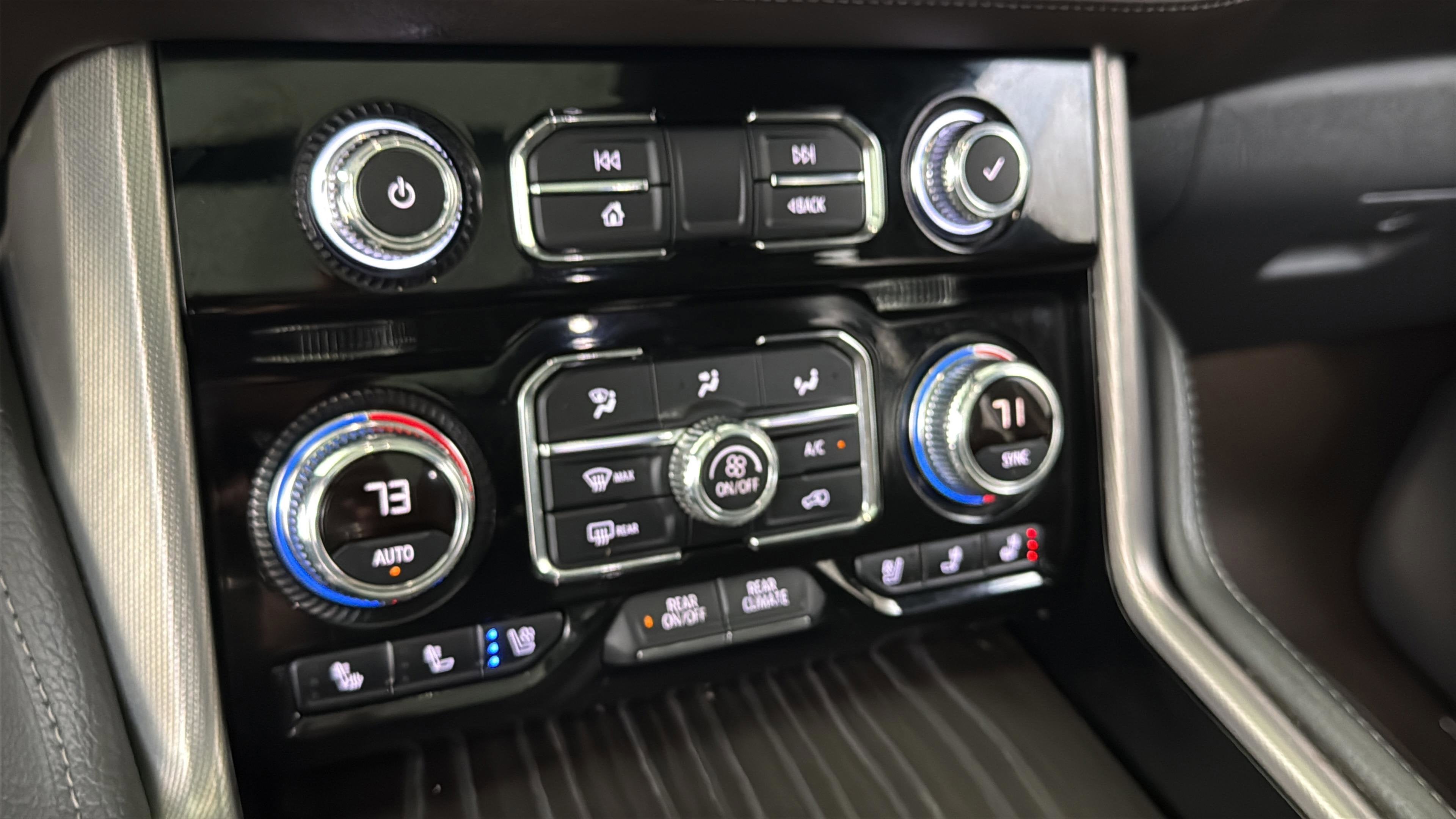 2022 GMC Yukon XL 4WD Denali