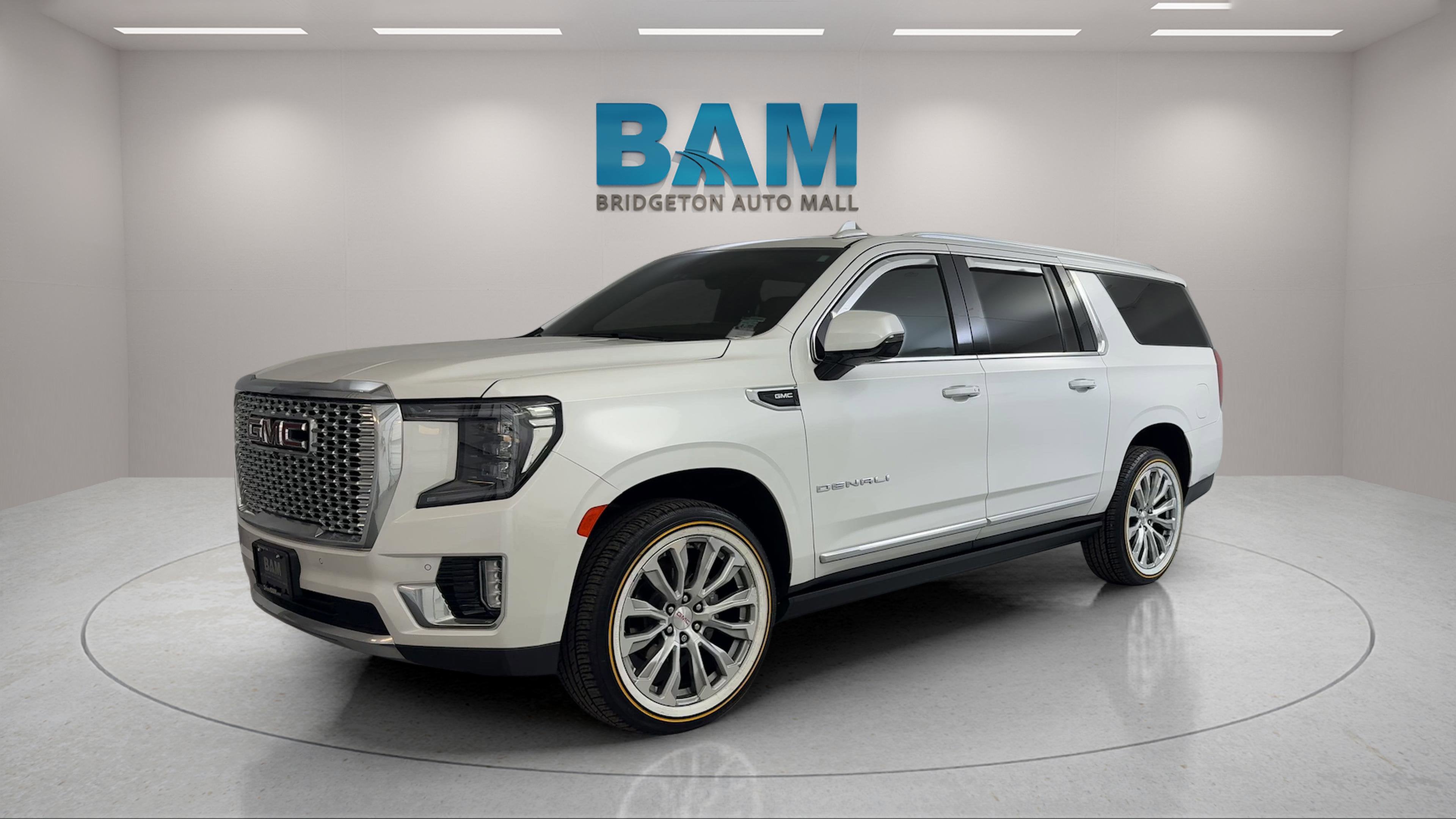 2022 GMC Yukon XL 4WD Denali