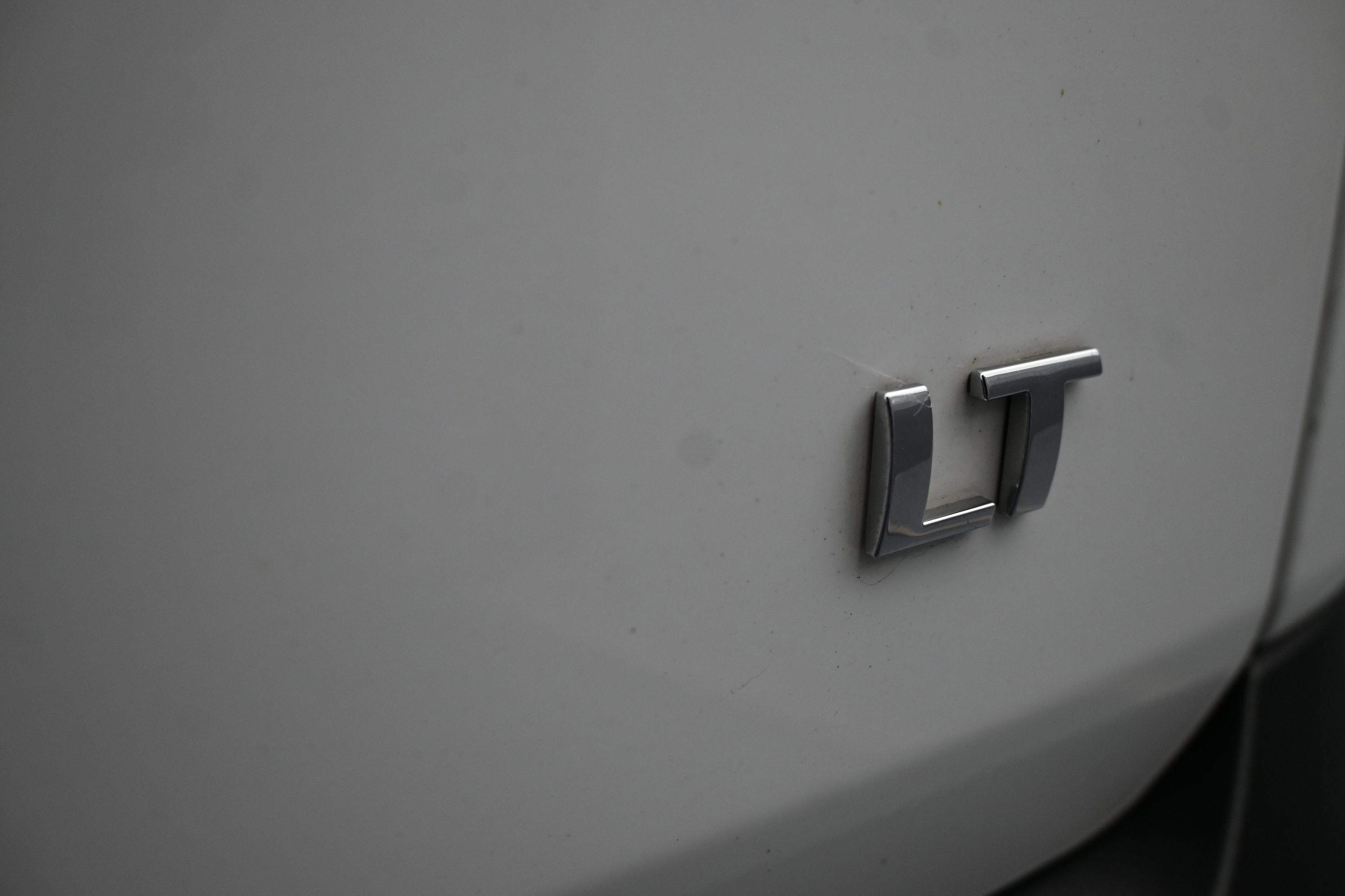 2023 Chevrolet Traverse FWD LT Leather