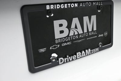 2023 Chevrolet Traverse FWD LT Leather