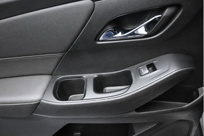 2023 Chevrolet Traverse FWD LT Leather