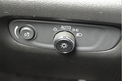 2023 Chevrolet Traverse FWD LT Leather