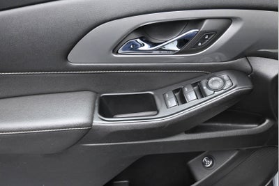 2023 Chevrolet Traverse FWD LT Leather