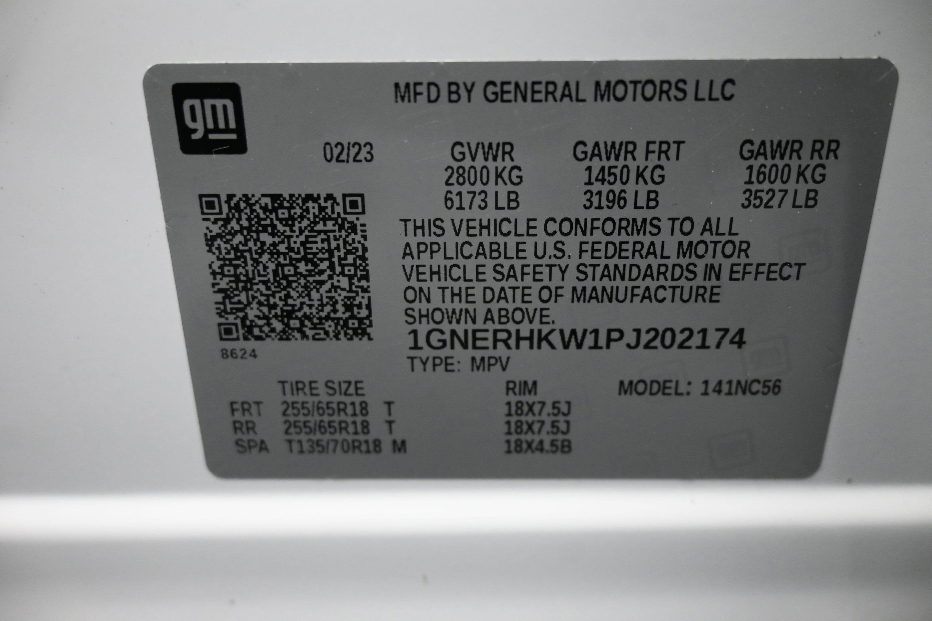 2023 Chevrolet Traverse FWD LT Leather