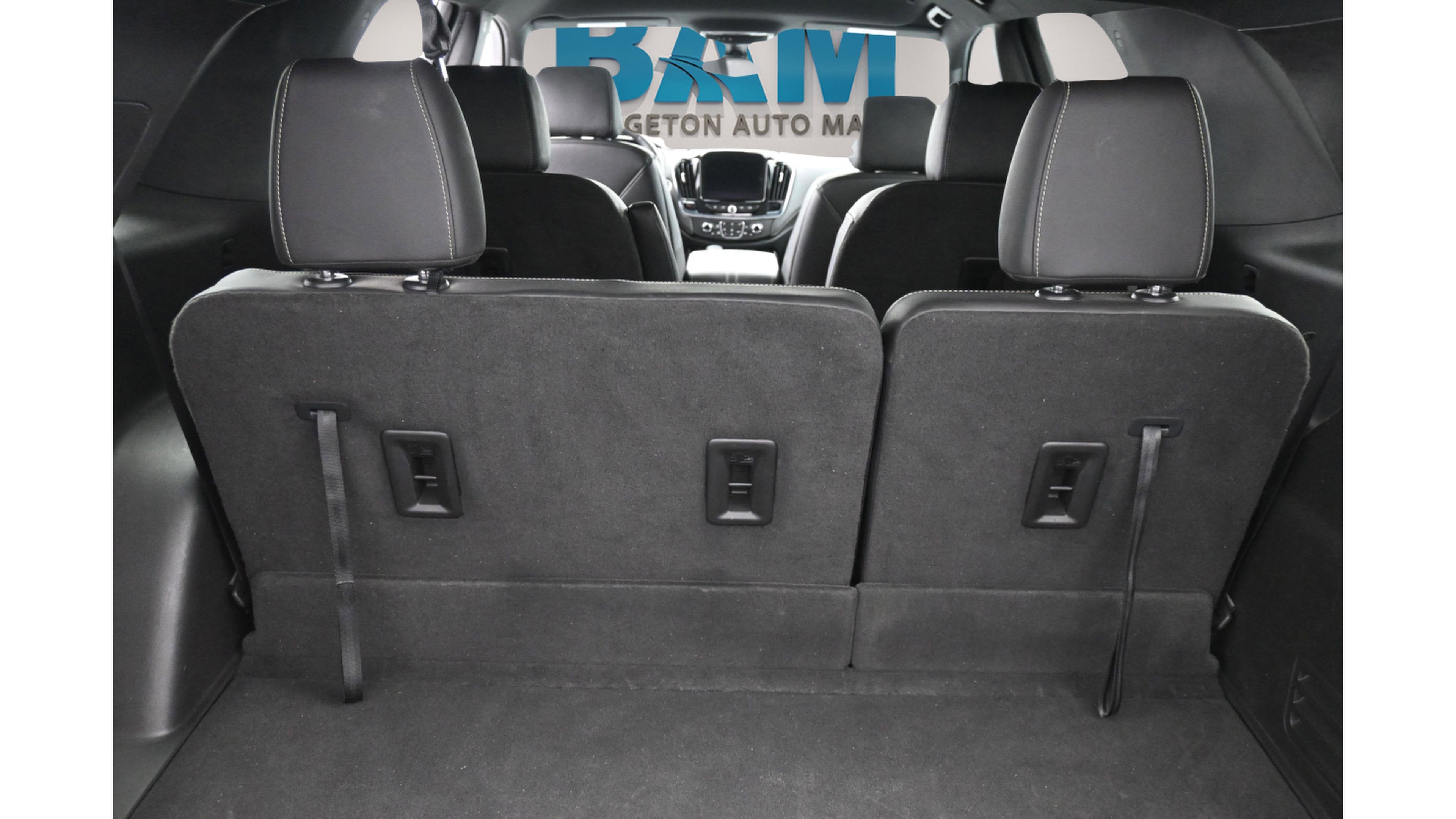 2023 Chevrolet Traverse FWD LT Leather