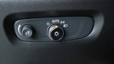 2023 Chevrolet Traverse AWD LT Cloth
