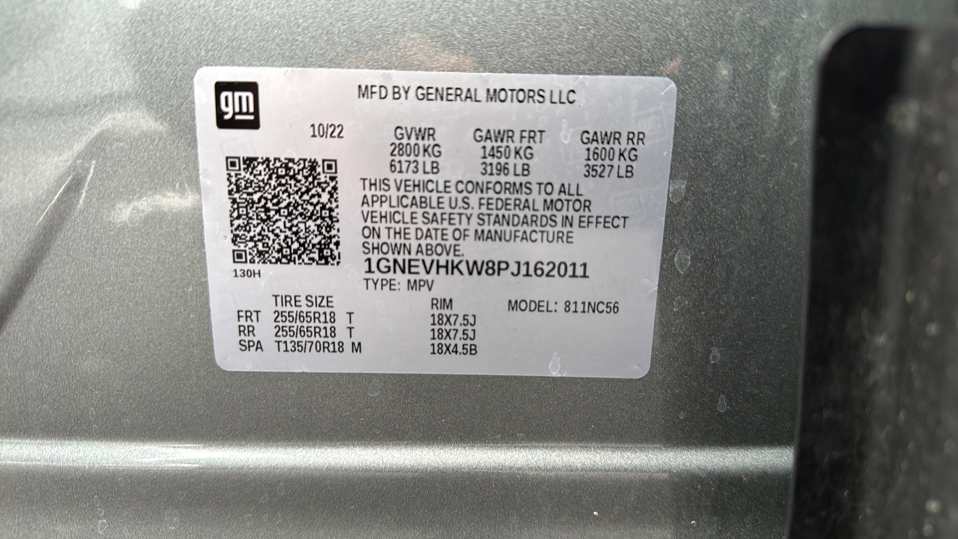 2023 Chevrolet Traverse AWD LT Leather