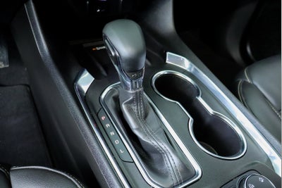 2023 Chevrolet Traverse AWD LT Leather