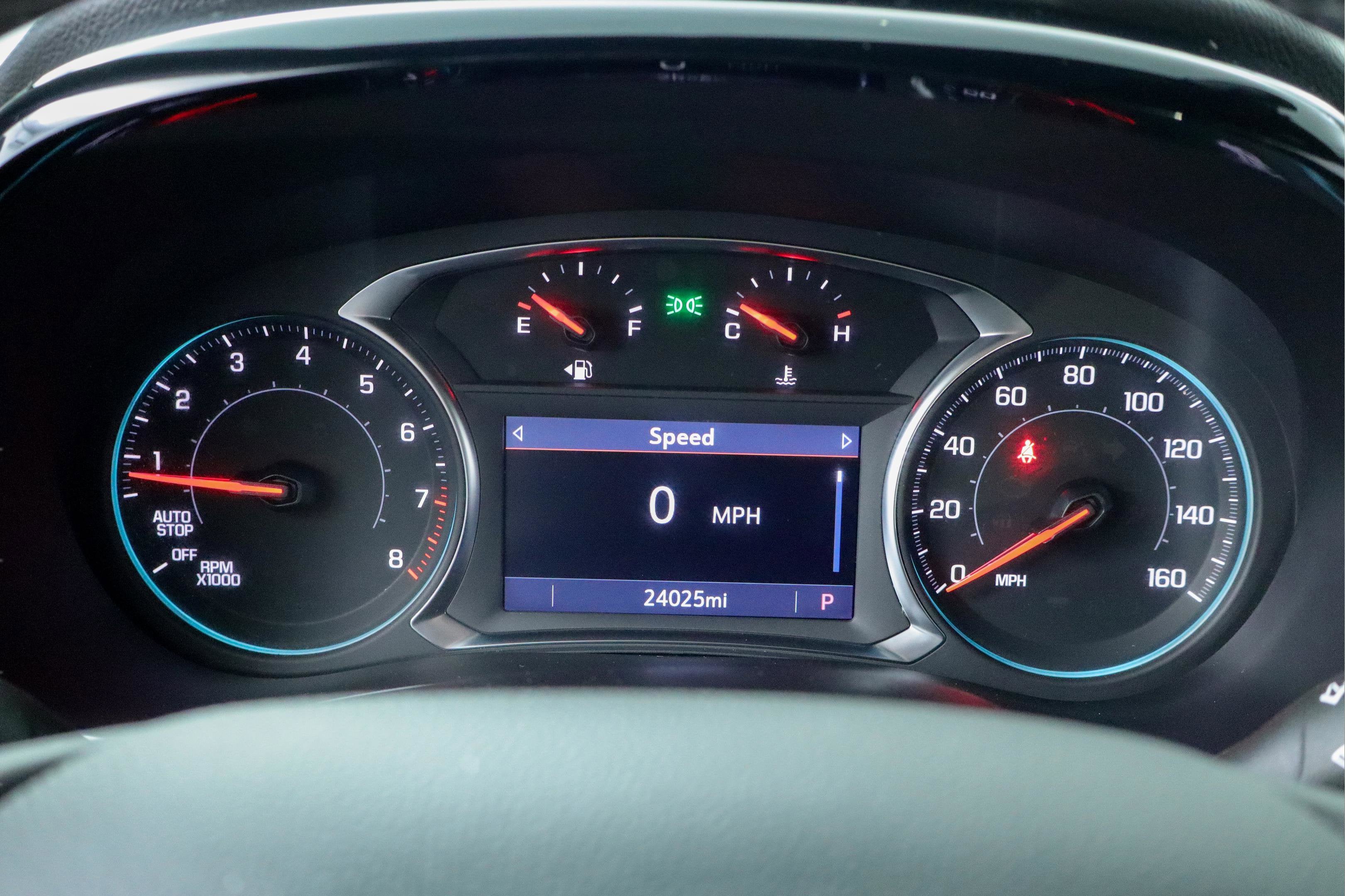 2023 Chevrolet Traverse AWD LT Leather