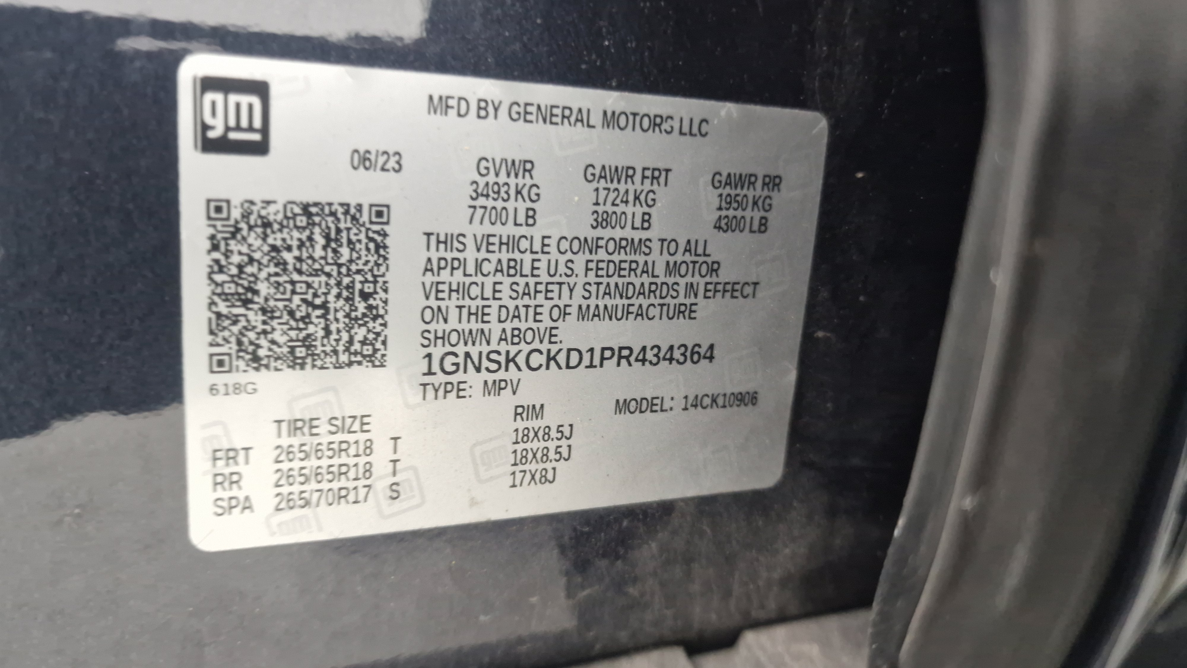 2023 Chevrolet Suburban 4WD LT