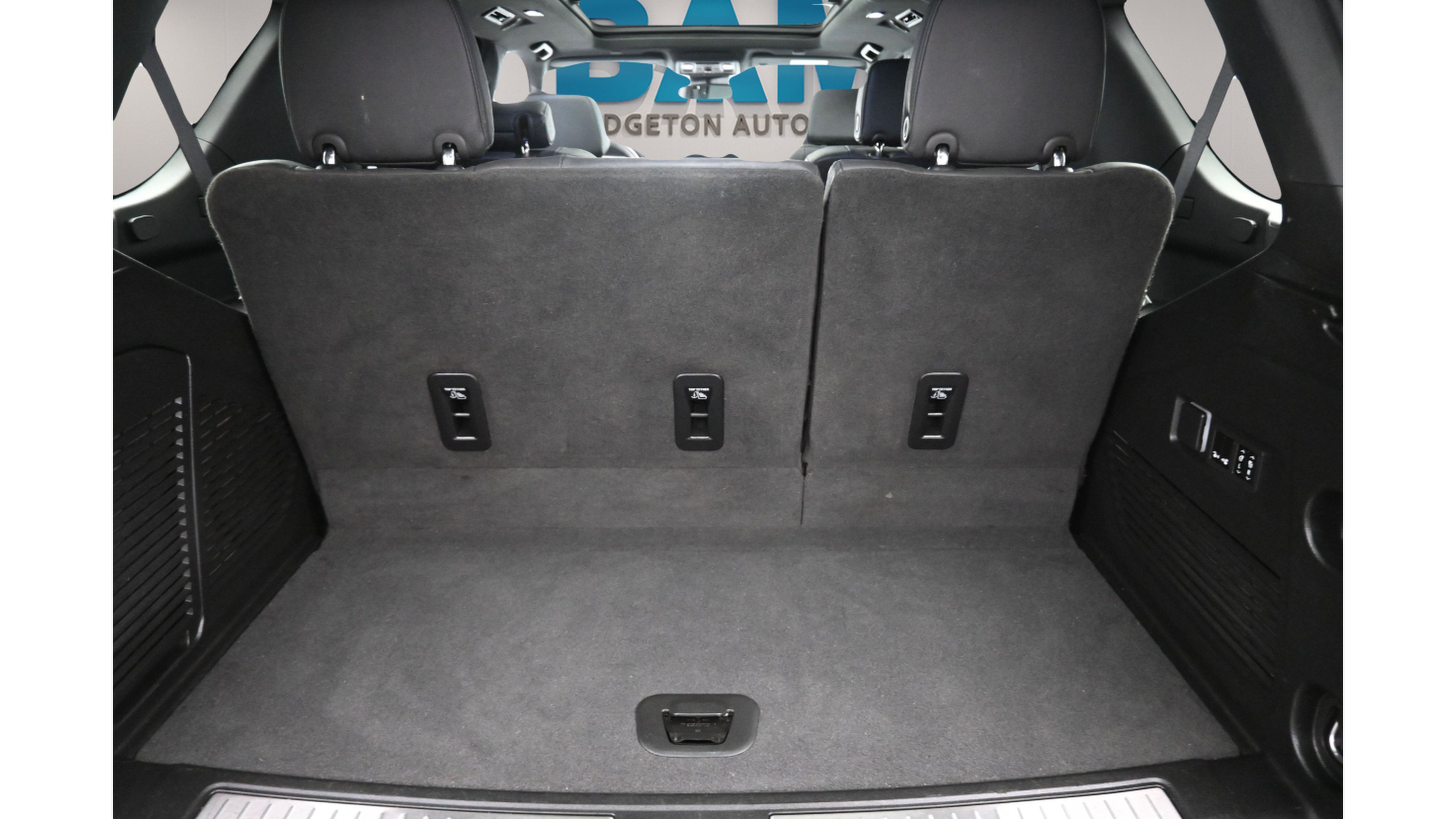 2023 Chevrolet Tahoe 4WD Z71