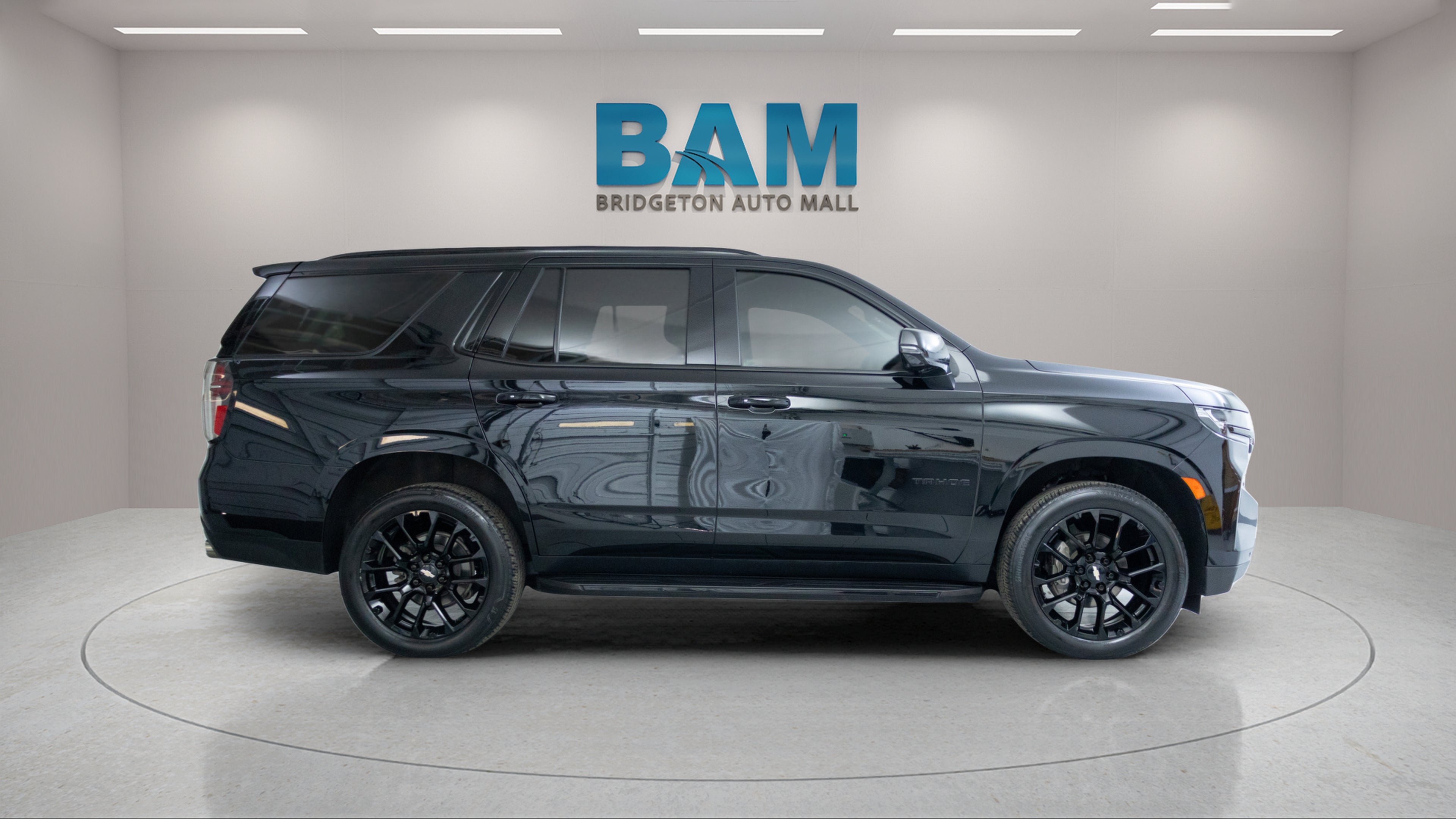 2023 Chevrolet Tahoe 4WD RST