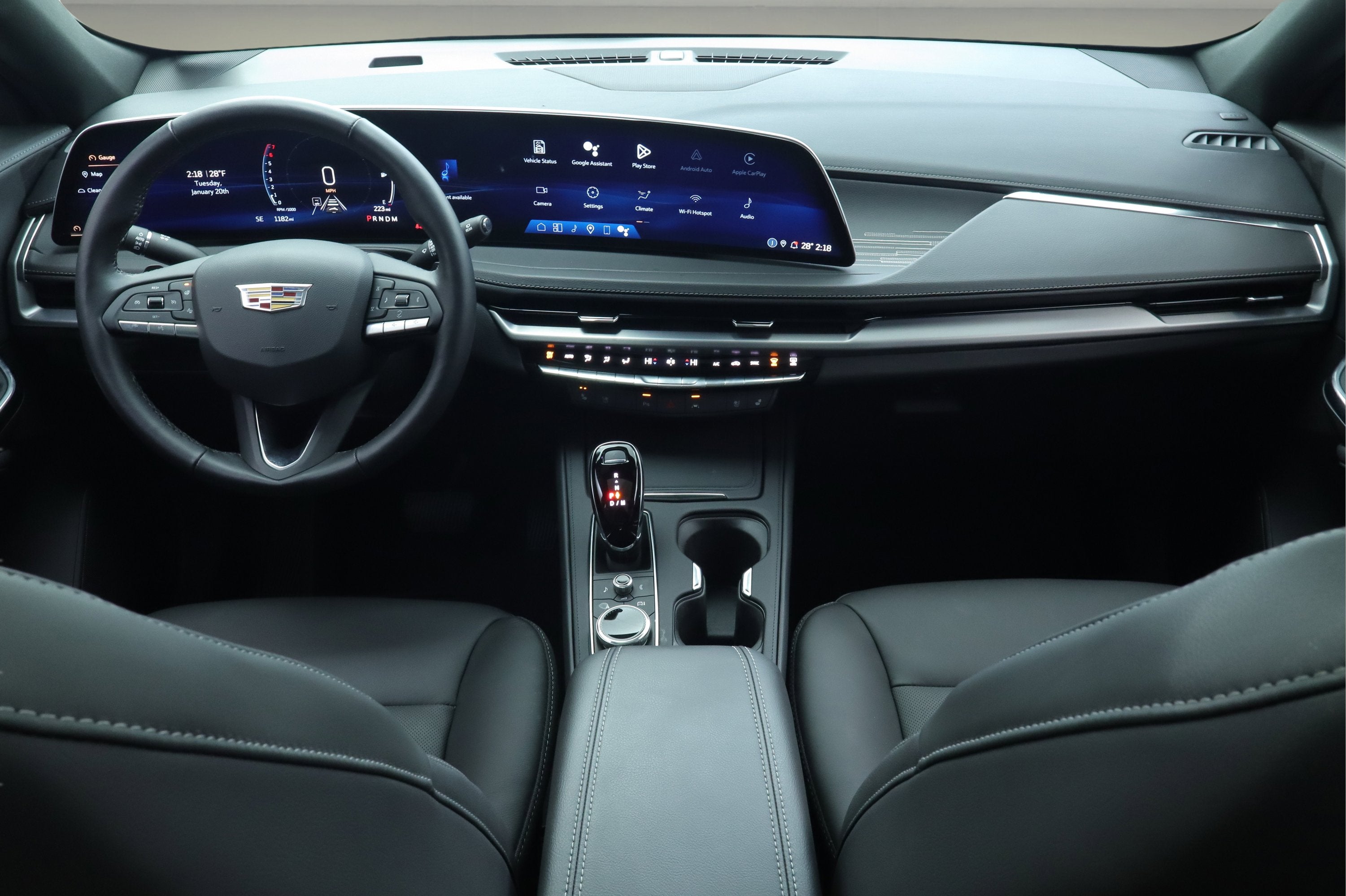 2025 Cadillac XT4 FWD Premium Luxury