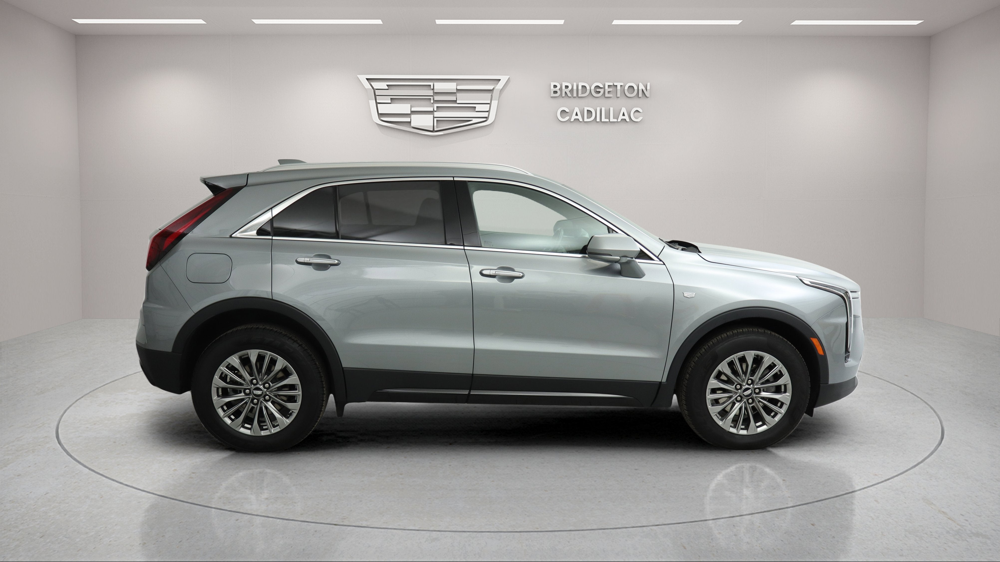 2024 Cadillac XT4 AWD Premium Luxury