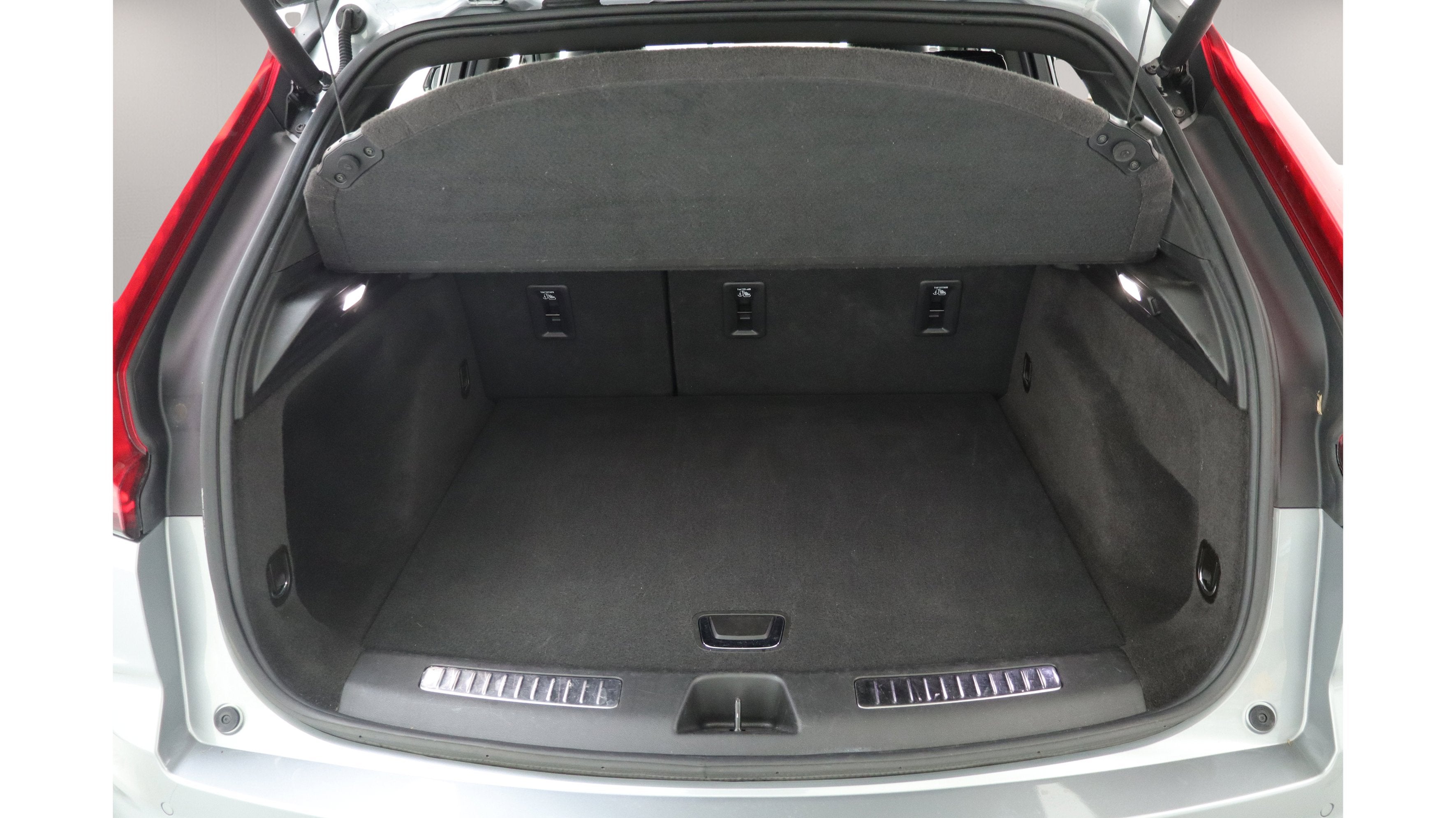 2024 Cadillac XT4 AWD Premium Luxury