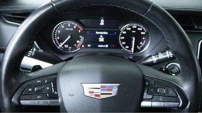 2022 Cadillac XT4 AWD Premium Luxury