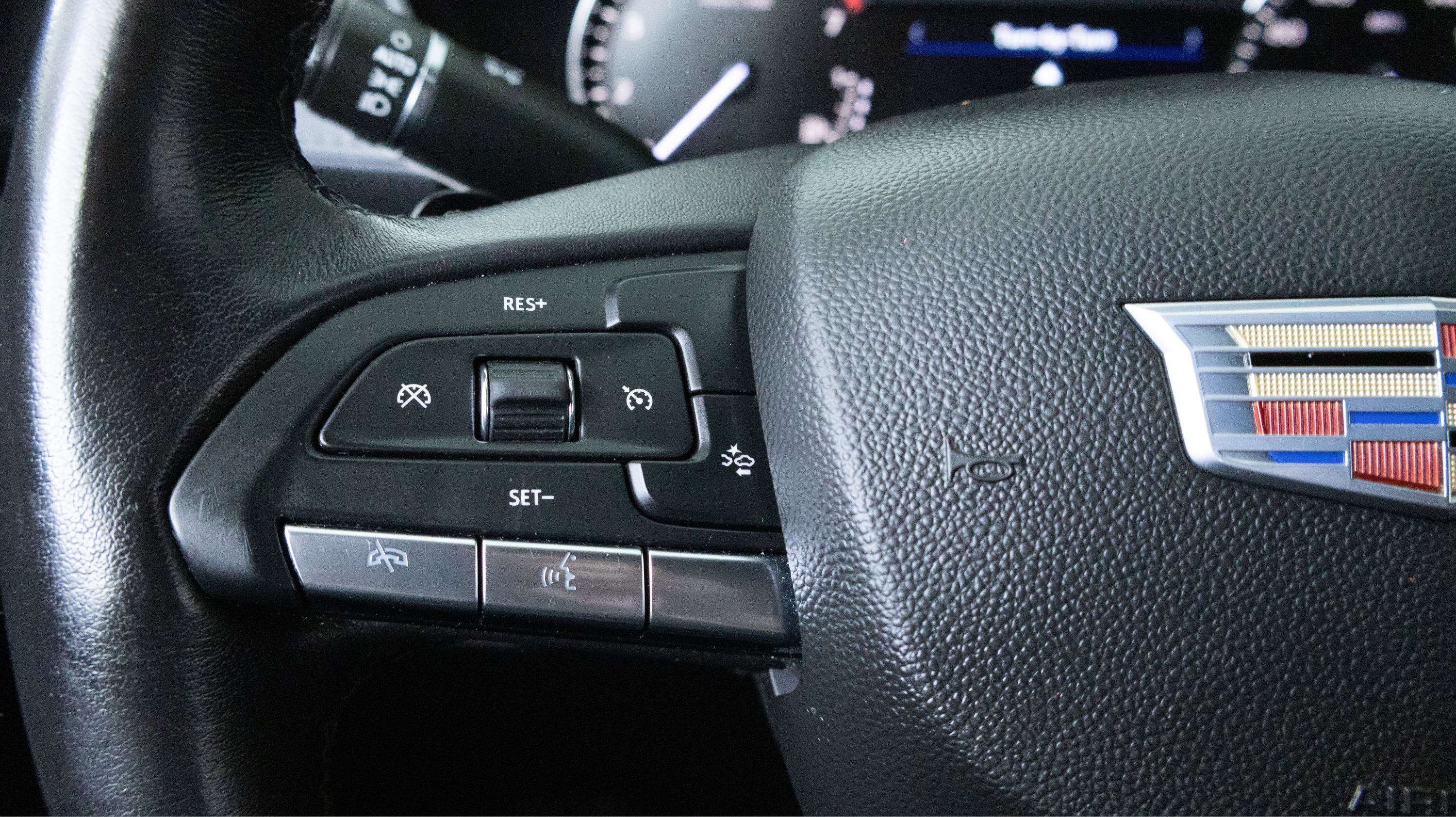 2022 Cadillac XT4 AWD Premium Luxury