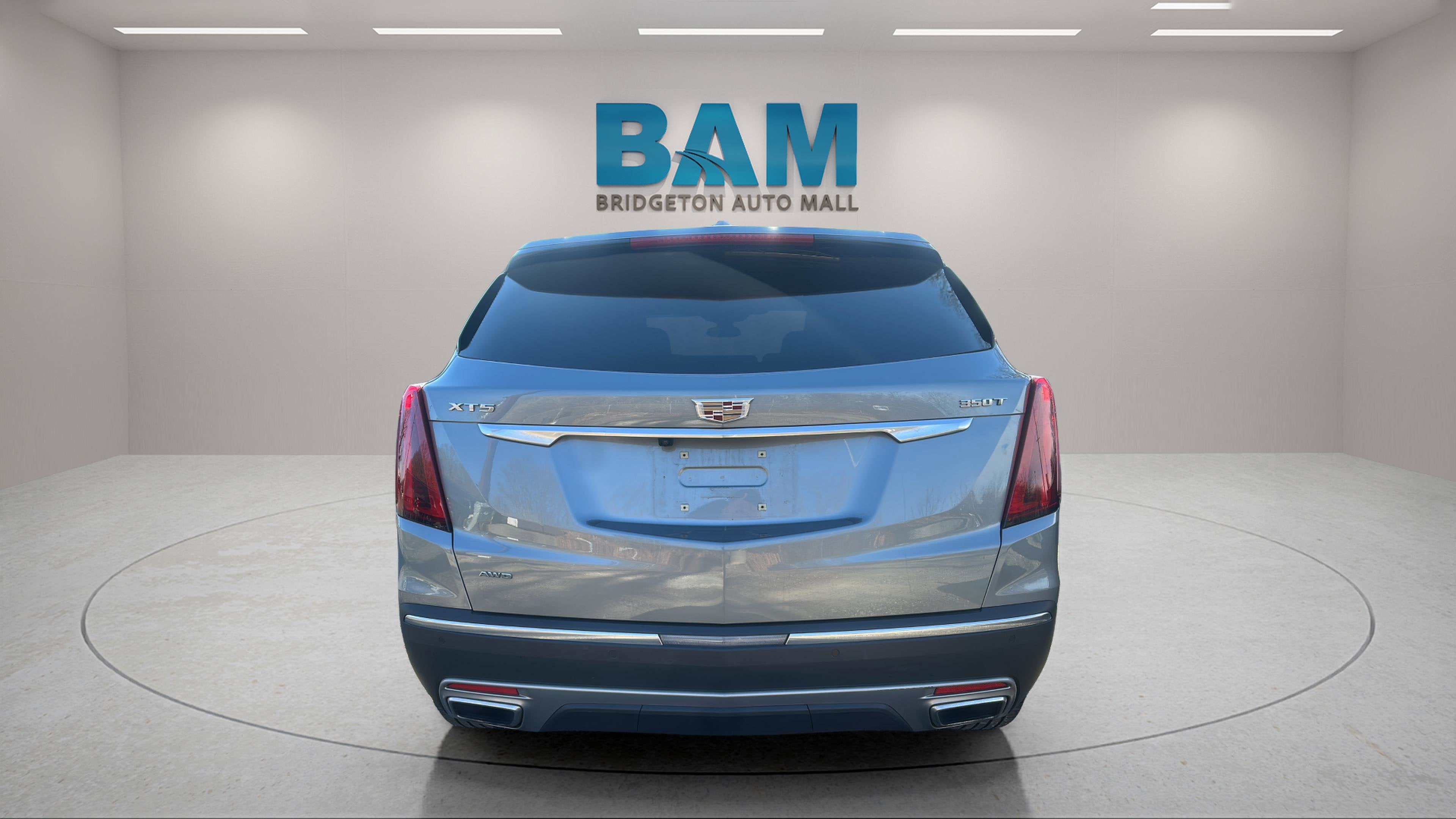 2023 Cadillac XT5 AWD Premium Luxury