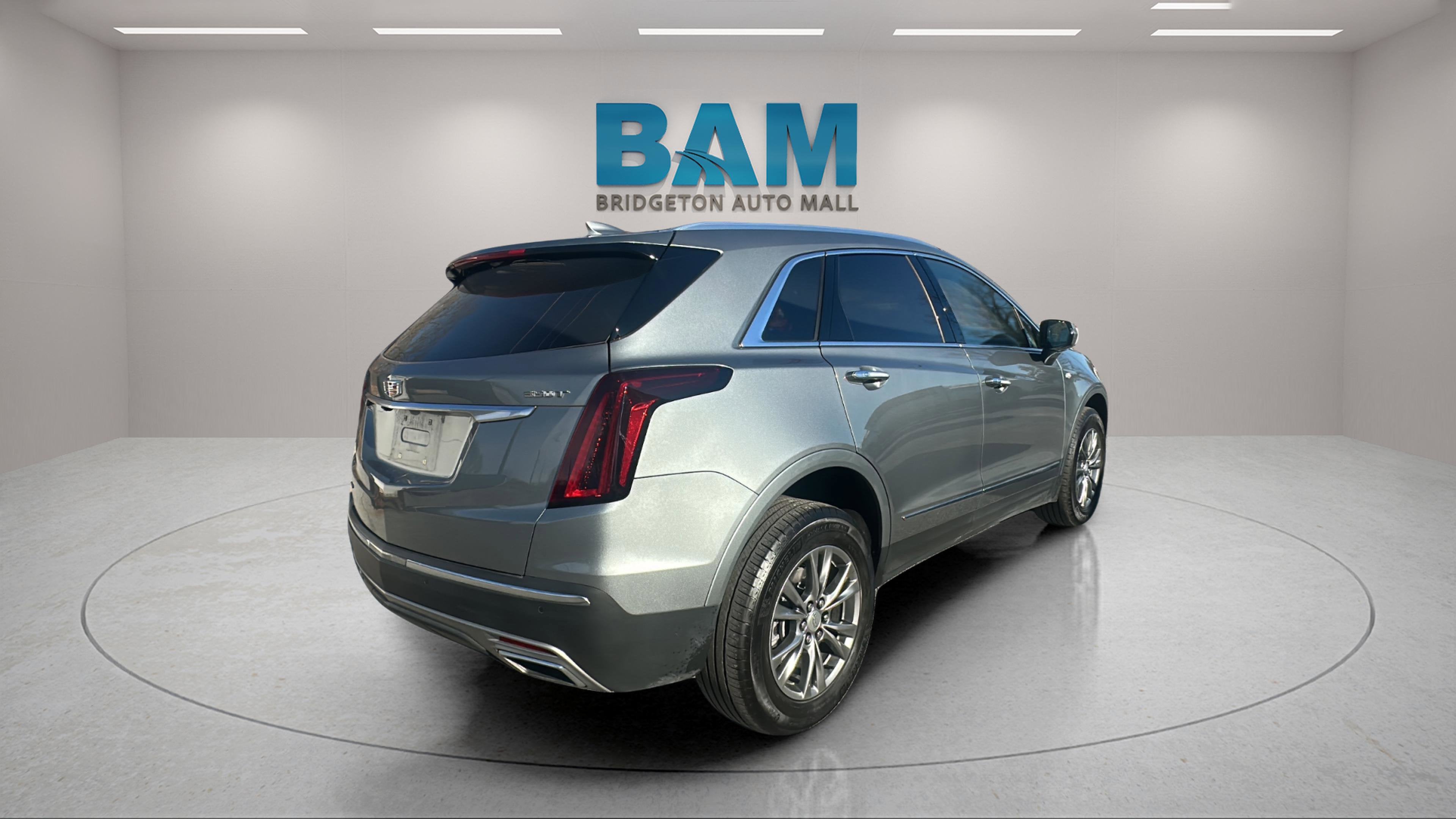 2023 Cadillac XT5 AWD Premium Luxury