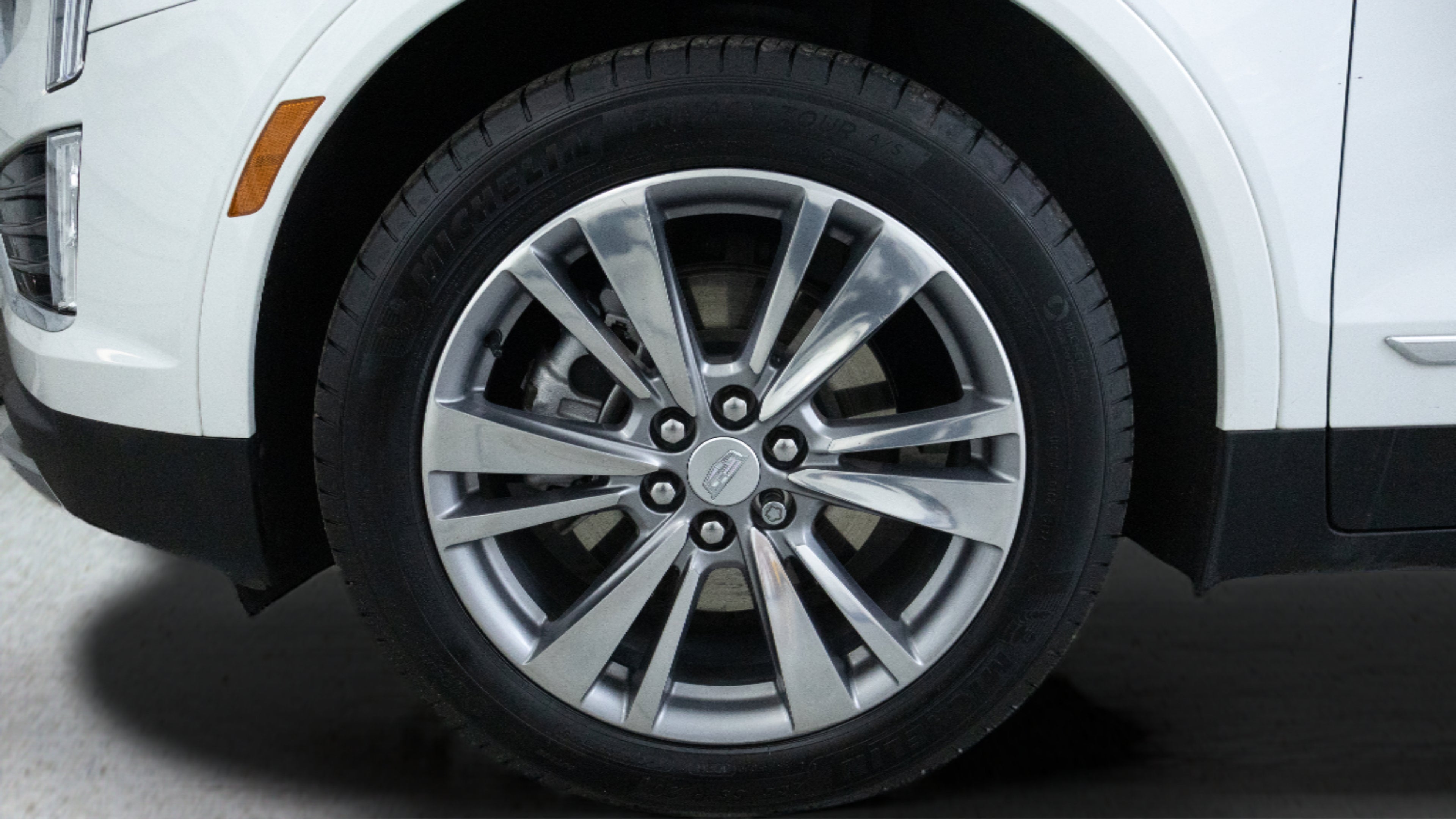 2025 Cadillac XT5 AWD Premium Luxury