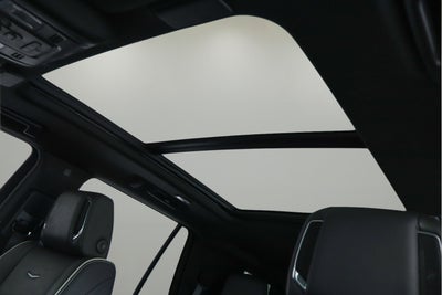 2023 Cadillac Escalade 4WD Premium Luxury