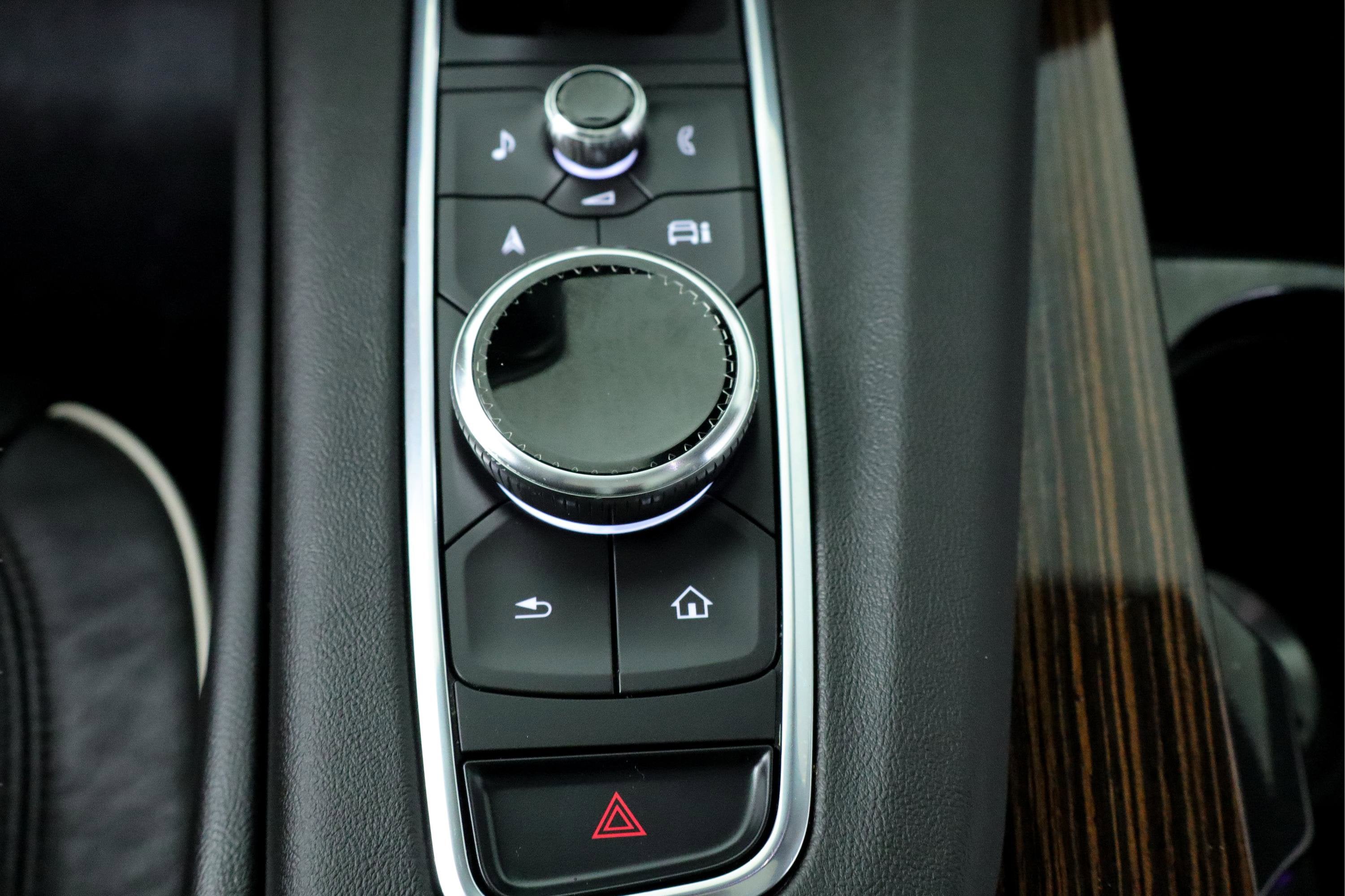 2023 Cadillac Escalade 4WD Premium Luxury