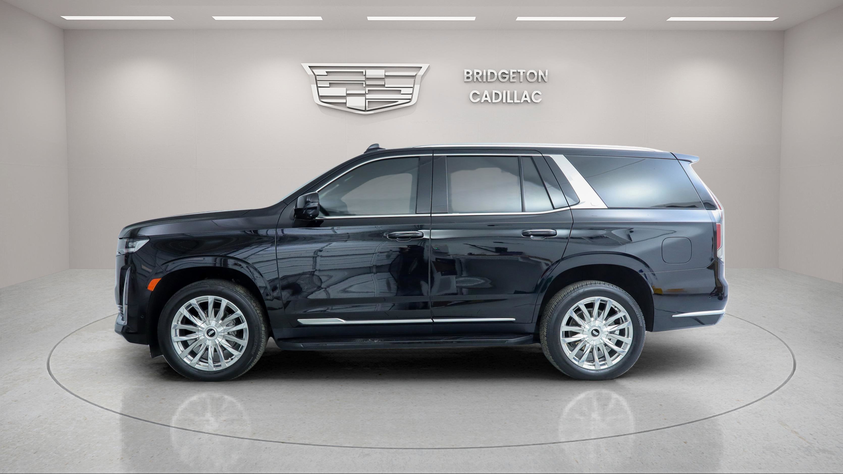 2023 Cadillac Escalade 4WD Premium Luxury