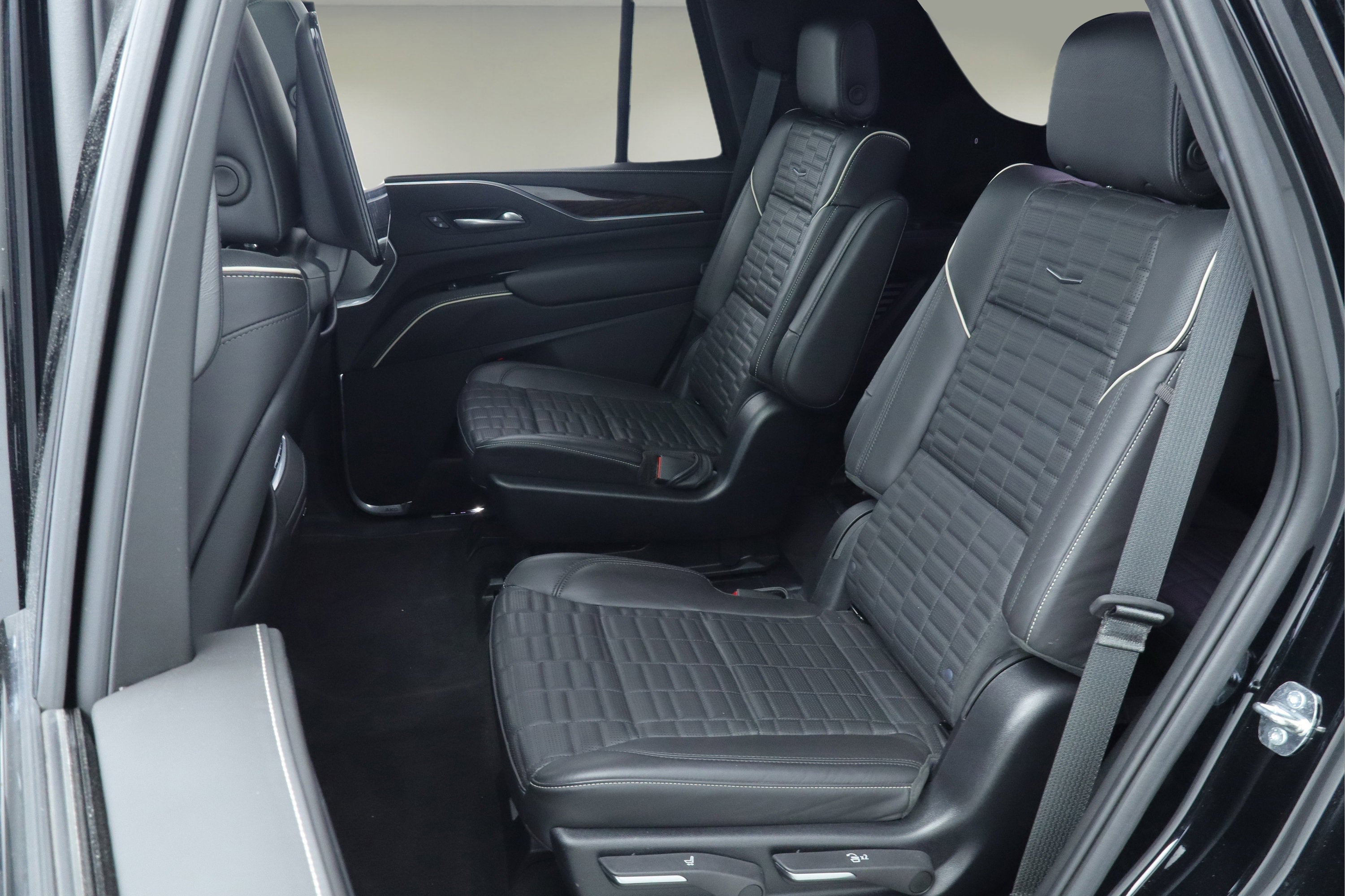 2022 Cadillac Escalade 4WD Sport Platinum