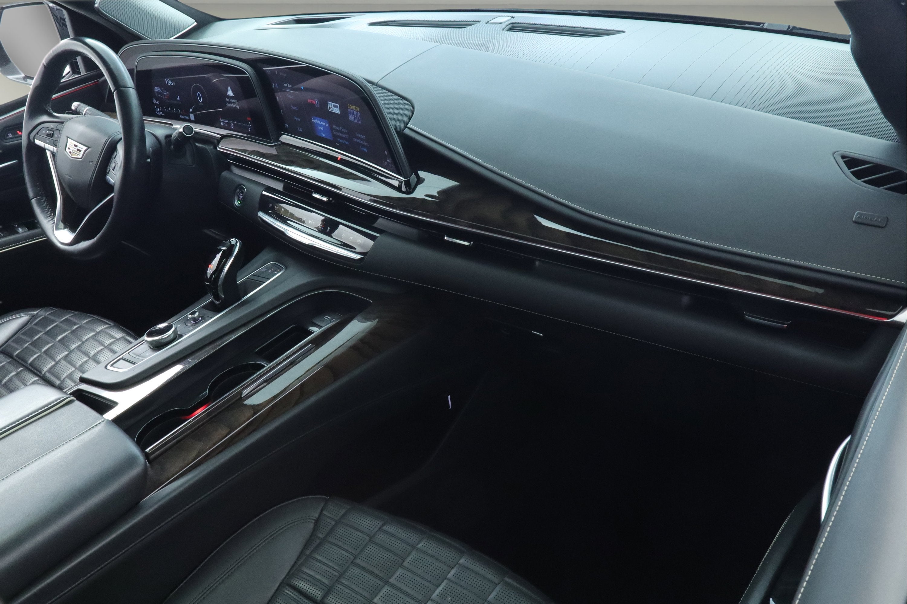 2022 Cadillac Escalade 4WD Sport Platinum