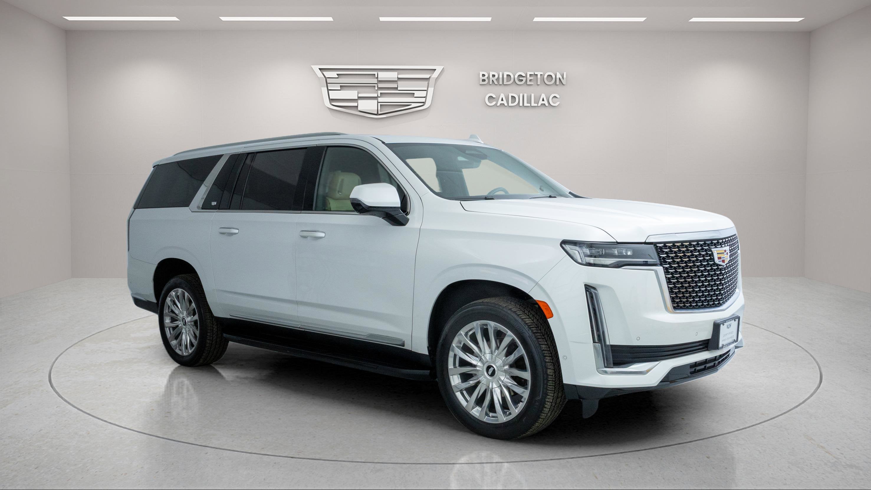 2023 Cadillac Escalade ESV 4WD Premium Luxury