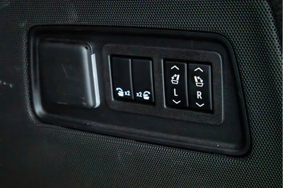 2023 Cadillac Escalade ESV 4WD Sport Platinum