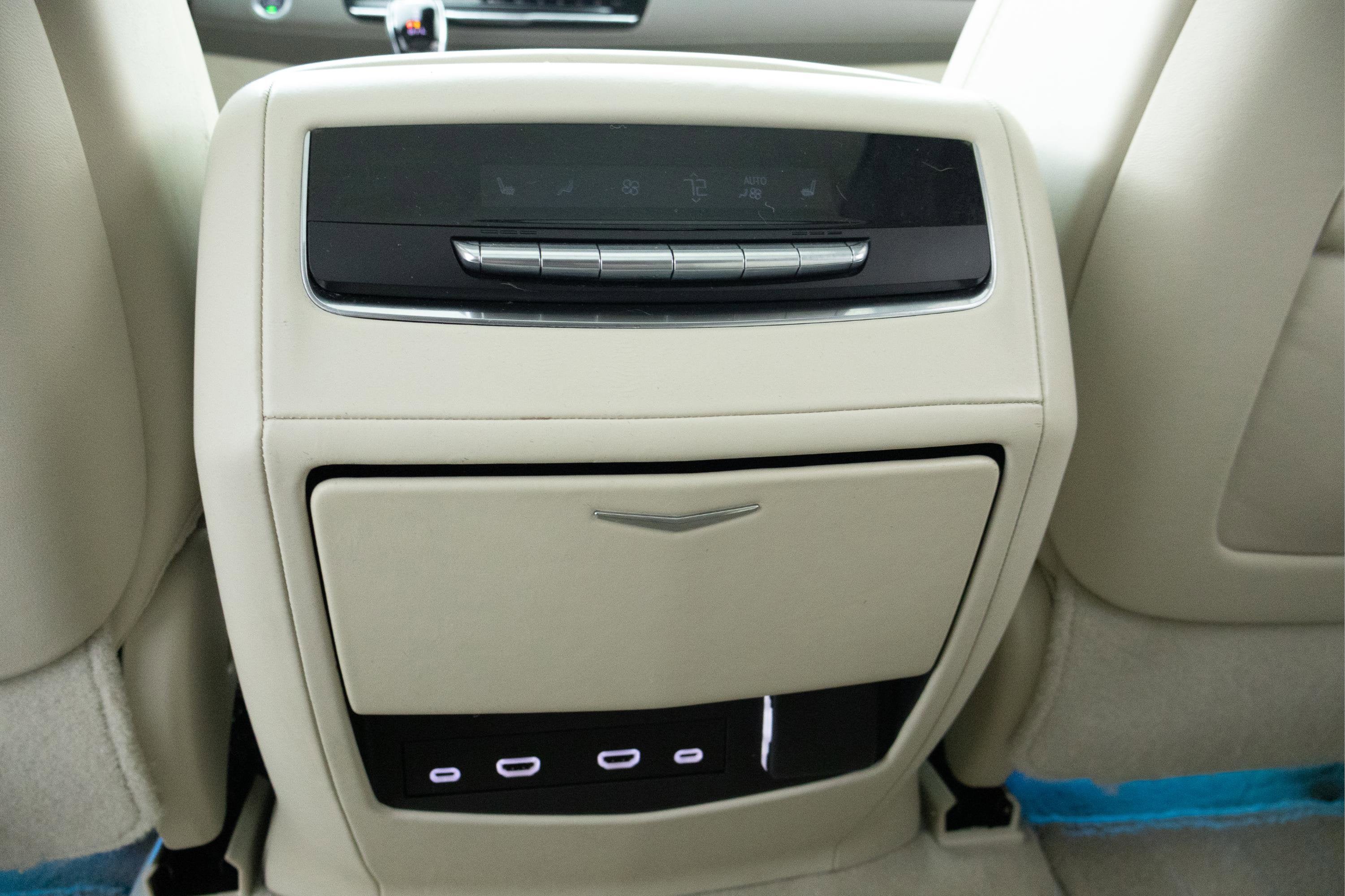 2024 Cadillac Escalade ESV 4WD Sport Platinum