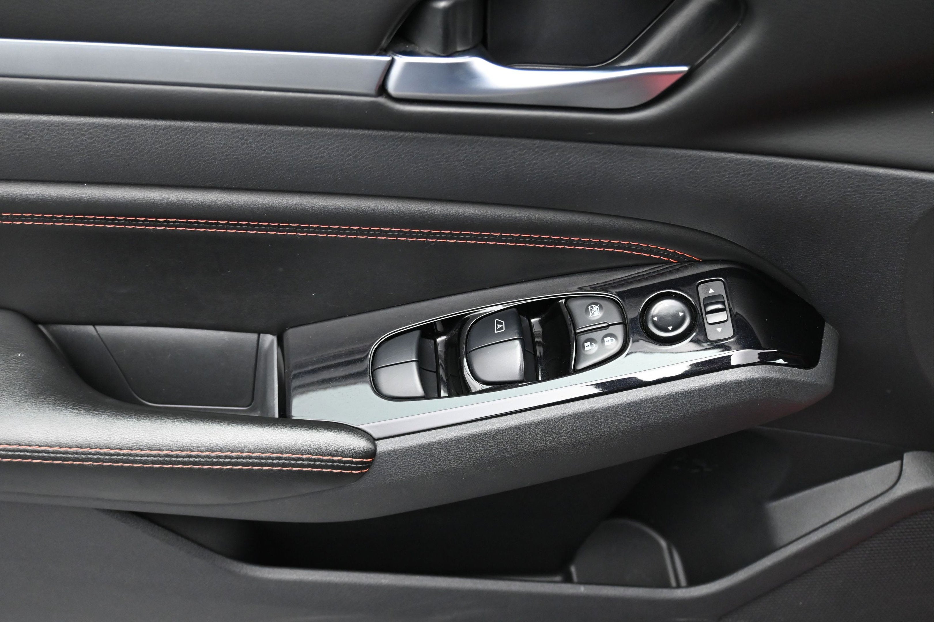 2023 Nissan Altima SR Intelligent AWD