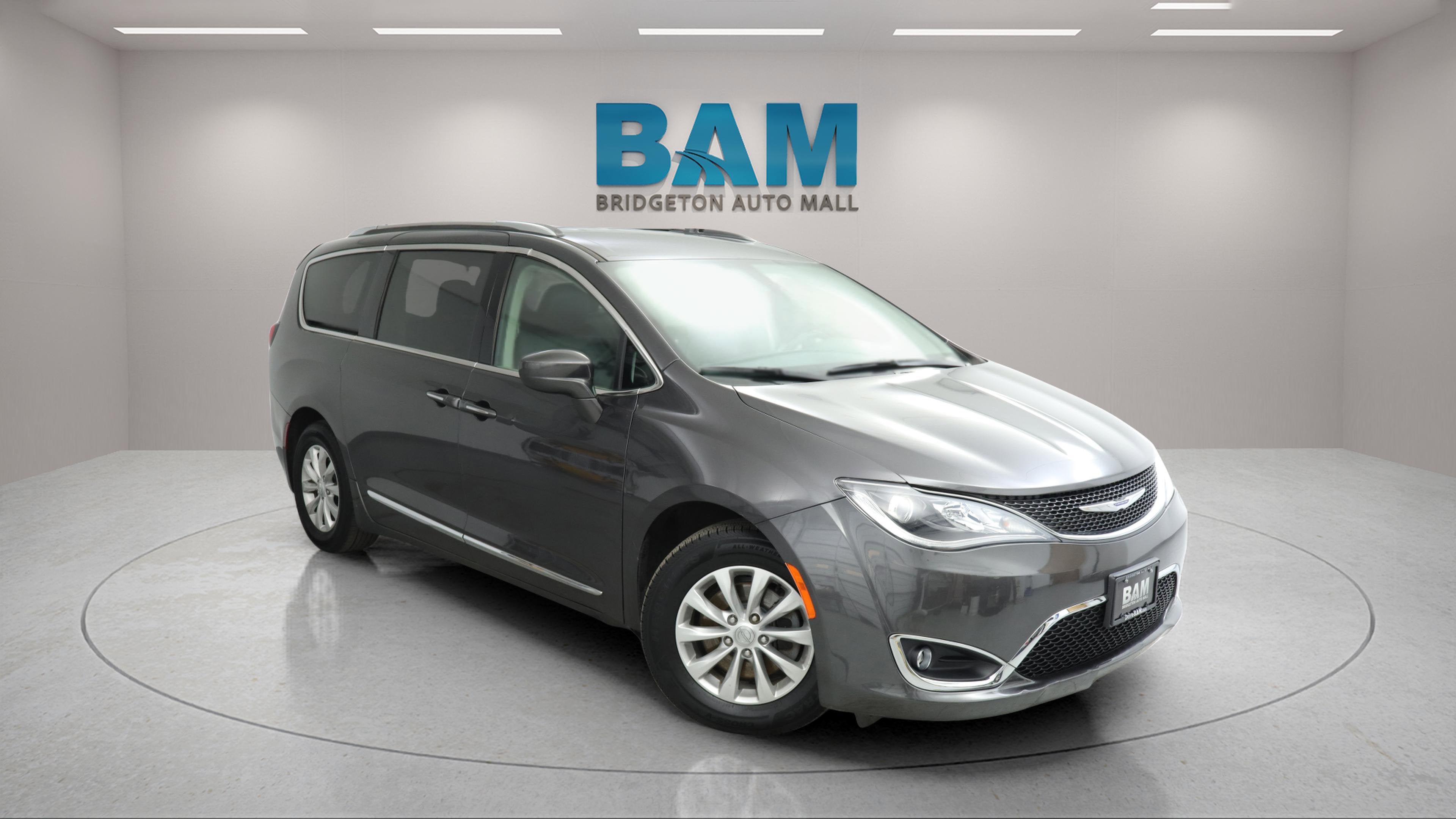 2019 Chrysler Pacifica Touring L