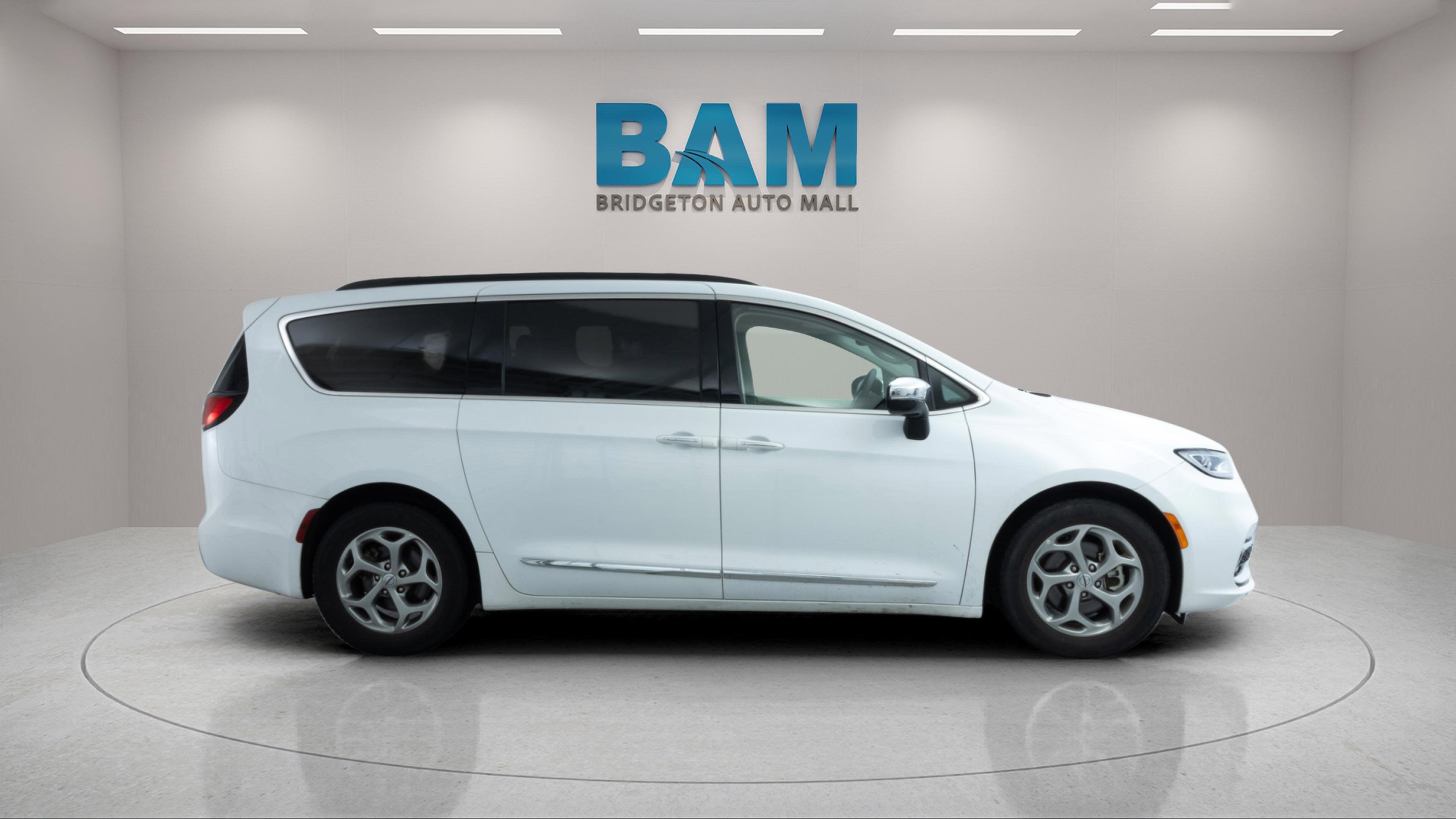 2023 Chrysler Pacifica Limited