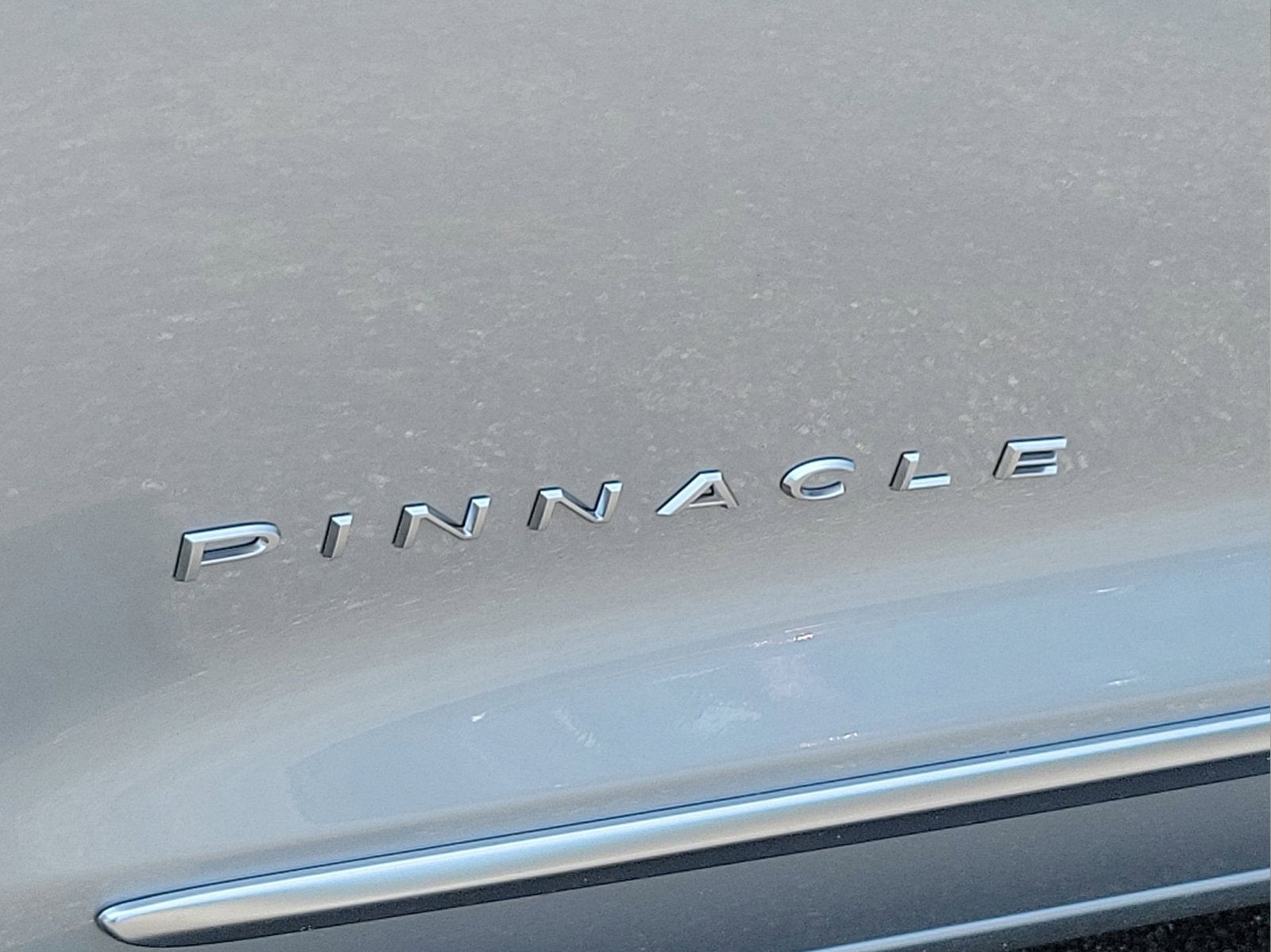 2023 Chrysler Pacifica Hybrid Pinnacle