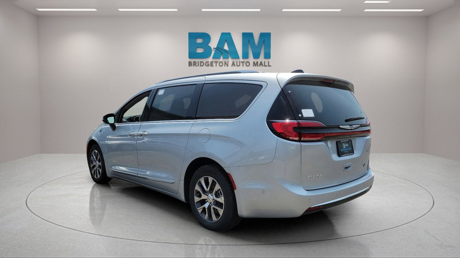 2023 Chrysler Pacifica Hybrid Pinnacle