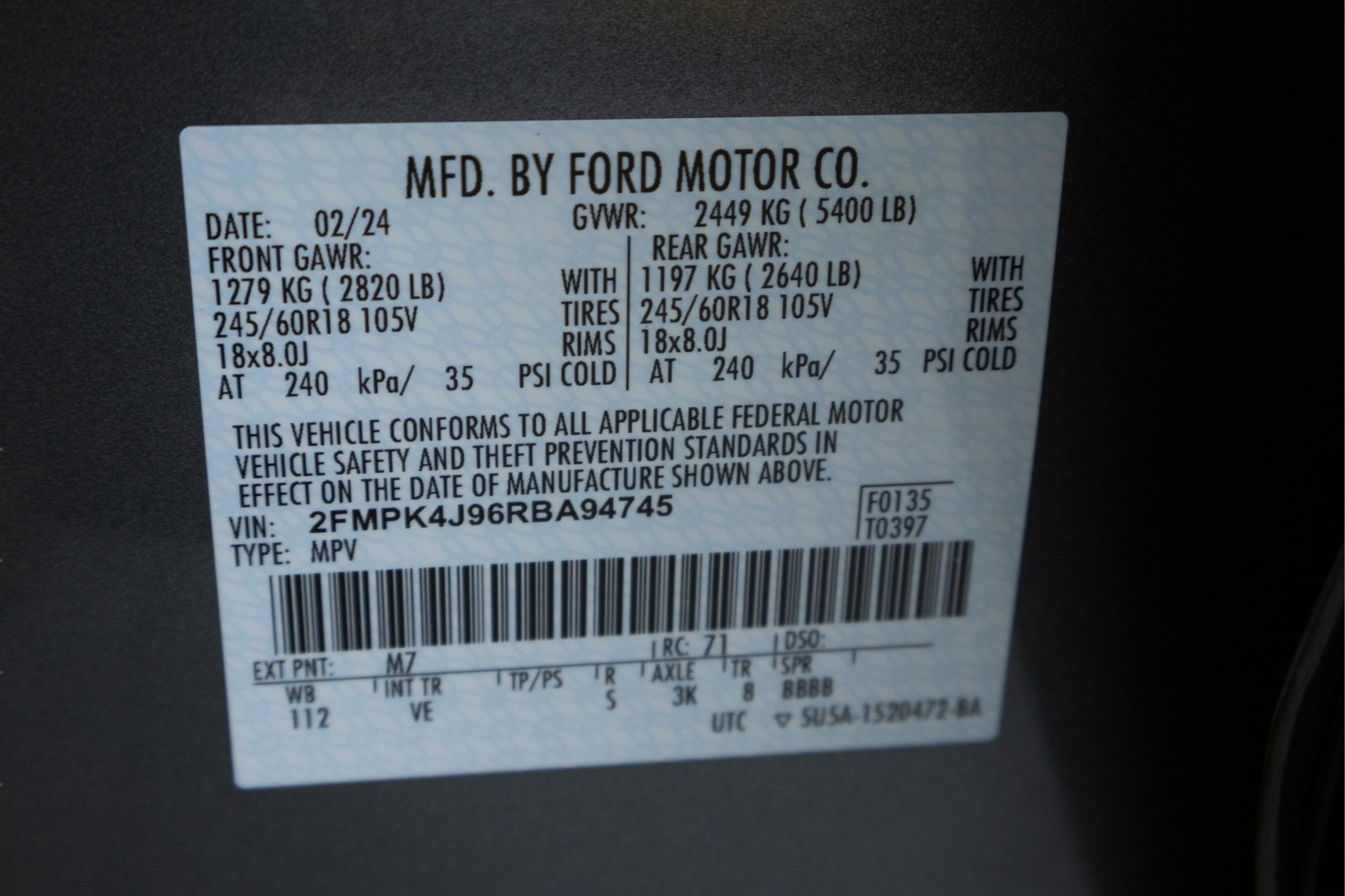 2024 Ford Edge Base