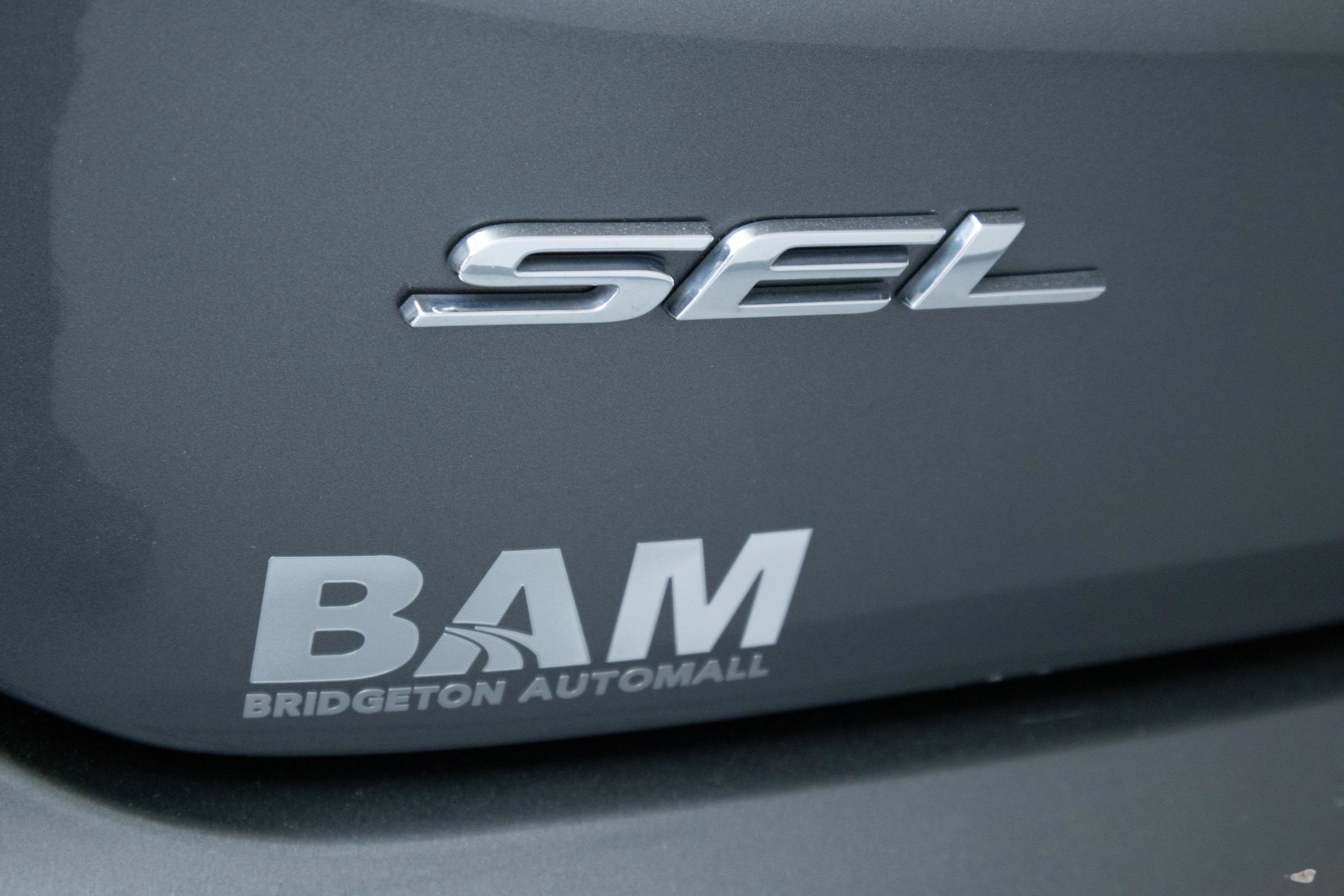 2024 Ford Edge Base